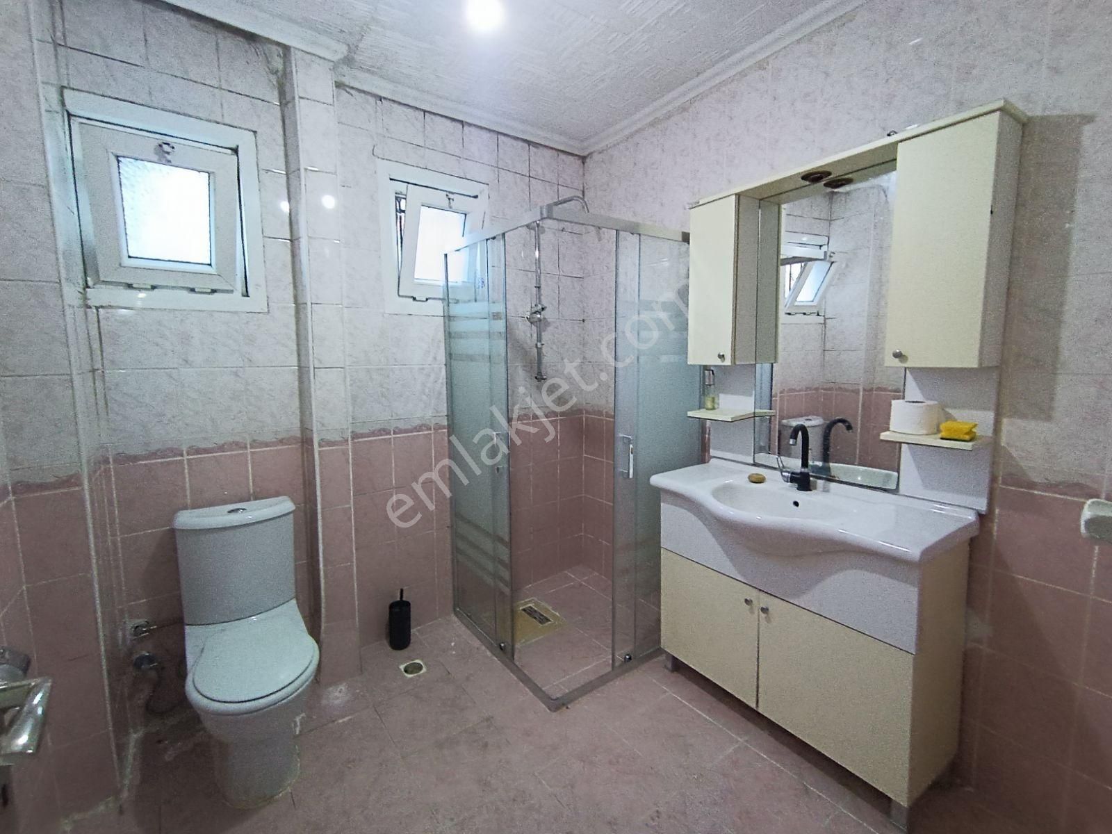 Üsküdar Mehmet Akif Ersoy Mahallesi Kiralık 2+1 Daire - Görsel 31