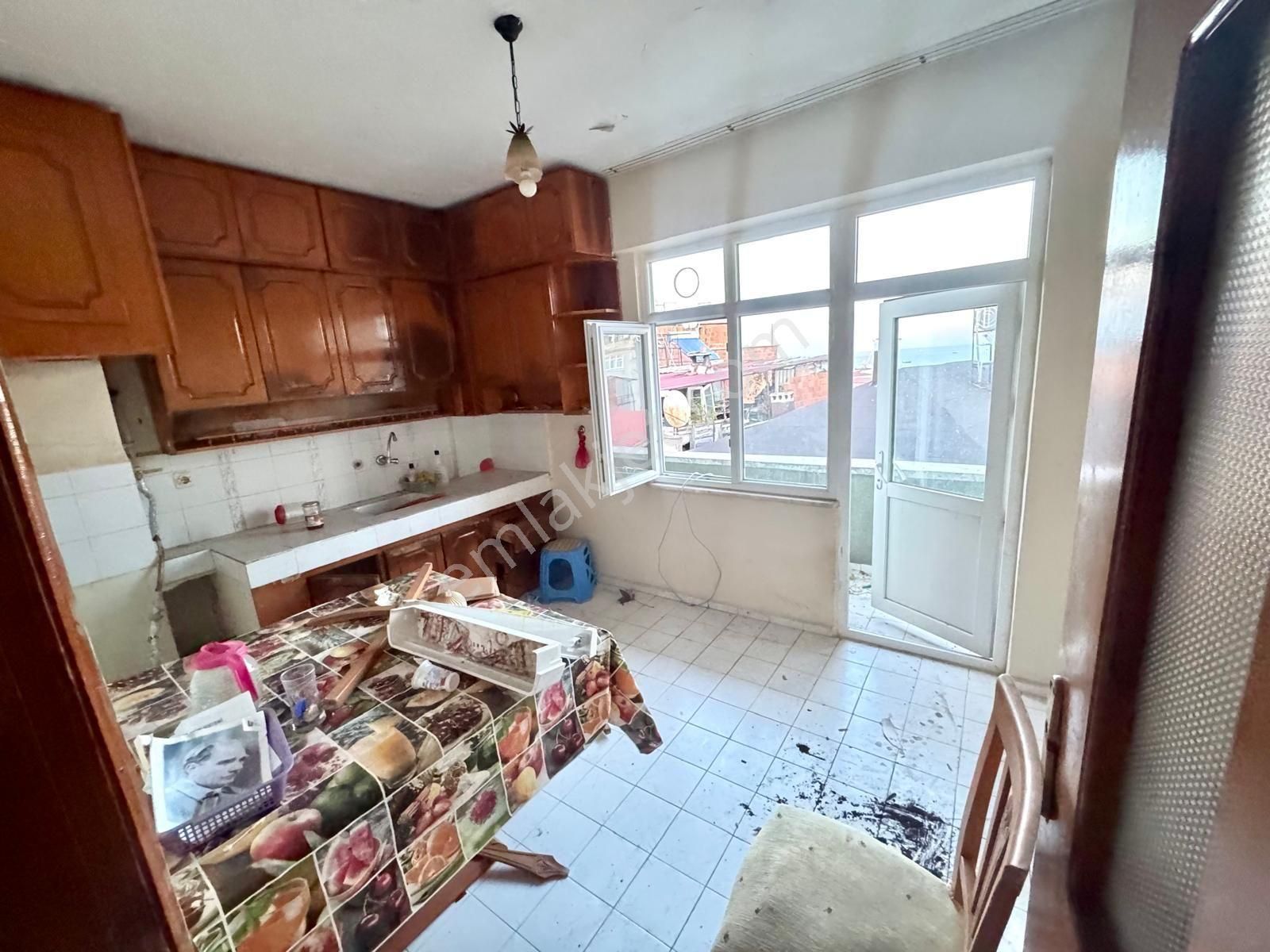 Lider Gayrimenkul'den Reşadiye Mh. 2+1 3.kat Deniz Manzaralı Daire - Görsel 2