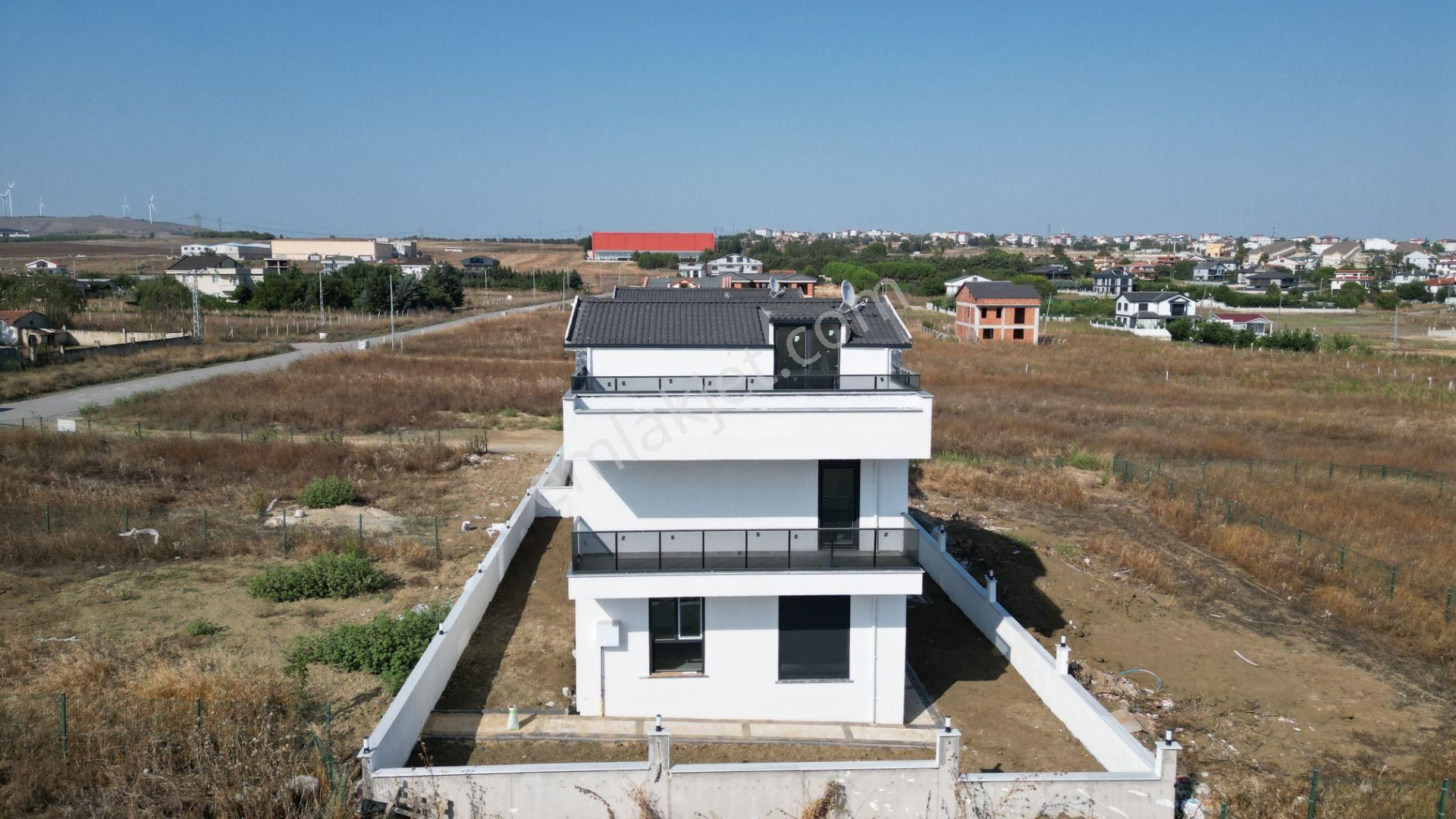 Silivri Çanta Kapalı Otoparklı 550m² Arsa İçinde Sıfır Villalar - Görsel 6