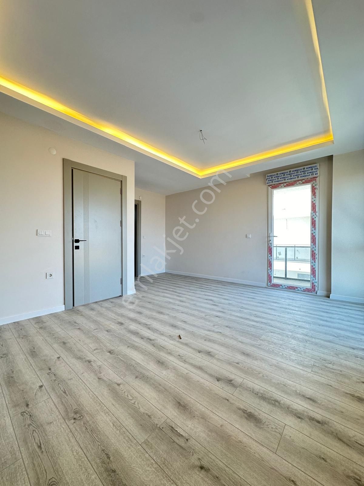 Silivri Çanta Kapalı Otoparklı 550m² Arsa İçinde Sıfır Villalar - Görsel 15