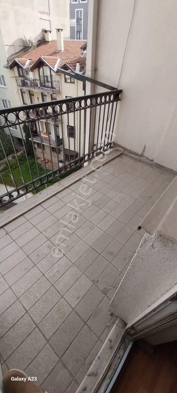 Namazgahta Asansörlü Satılık Ara Kat Daire - Görsel 6