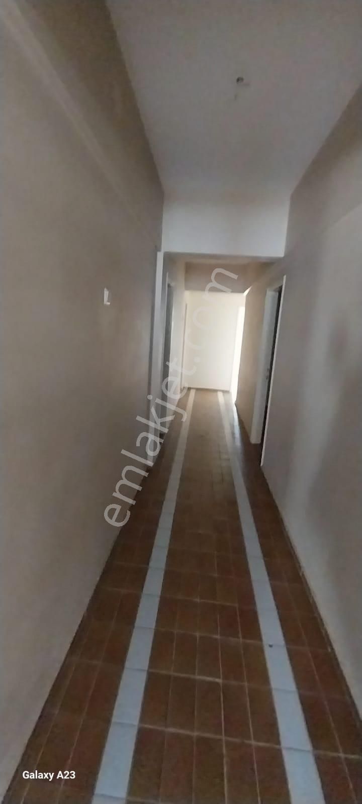 Namazgahta Asansörlü Satılık Ara Kat Daire - Görsel 15