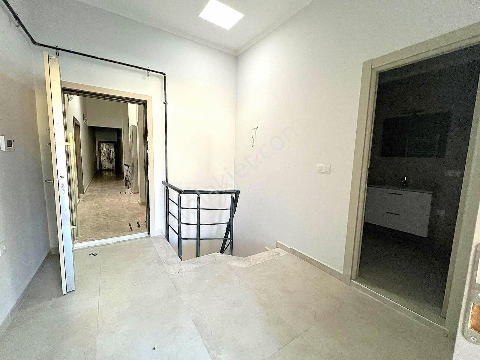 ▃birikim▃altıntepede Ulaşıma Yakın Çift Banyolu 130m² 3+1 Dublex - Görsel 17