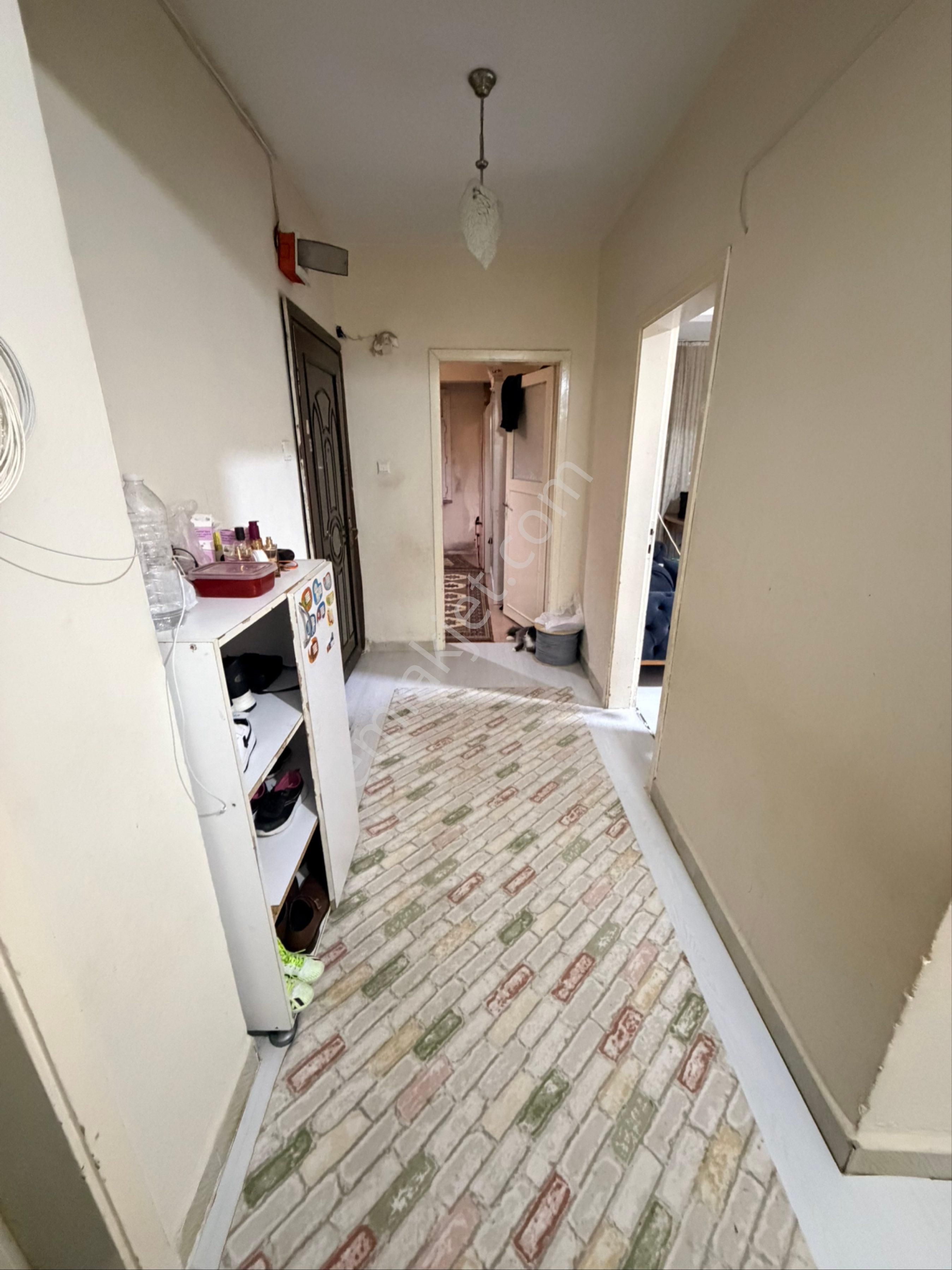 Bağcılar Barbaros Mahallesi Satılık Daire 2+1 1 Kat 90m2 Hissesi 32 - Görsel 10