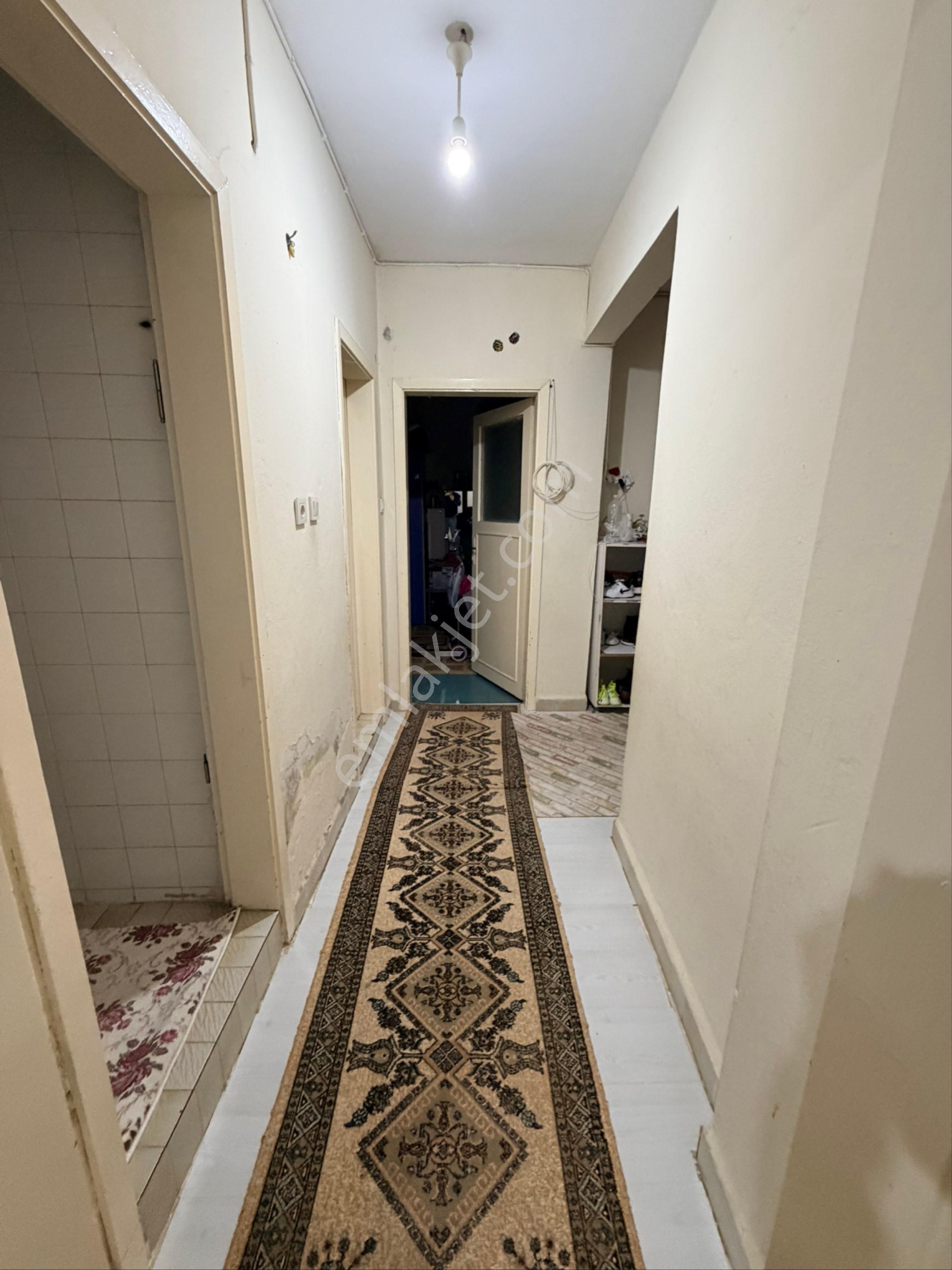 Bağcılar Barbaros Mahallesi Satılık Daire 2+1 1 Kat 90m2 Hissesi 32 - Görsel 7