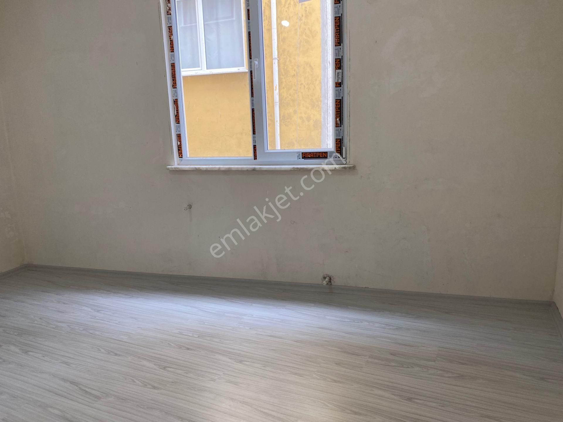 Avrupa Emlak Tan Esenler Birlik Mah 80 M² 2+1 Yüksek Giriş,tem Yanyol Otobüs Duraklarına Yakın - Görsel 7