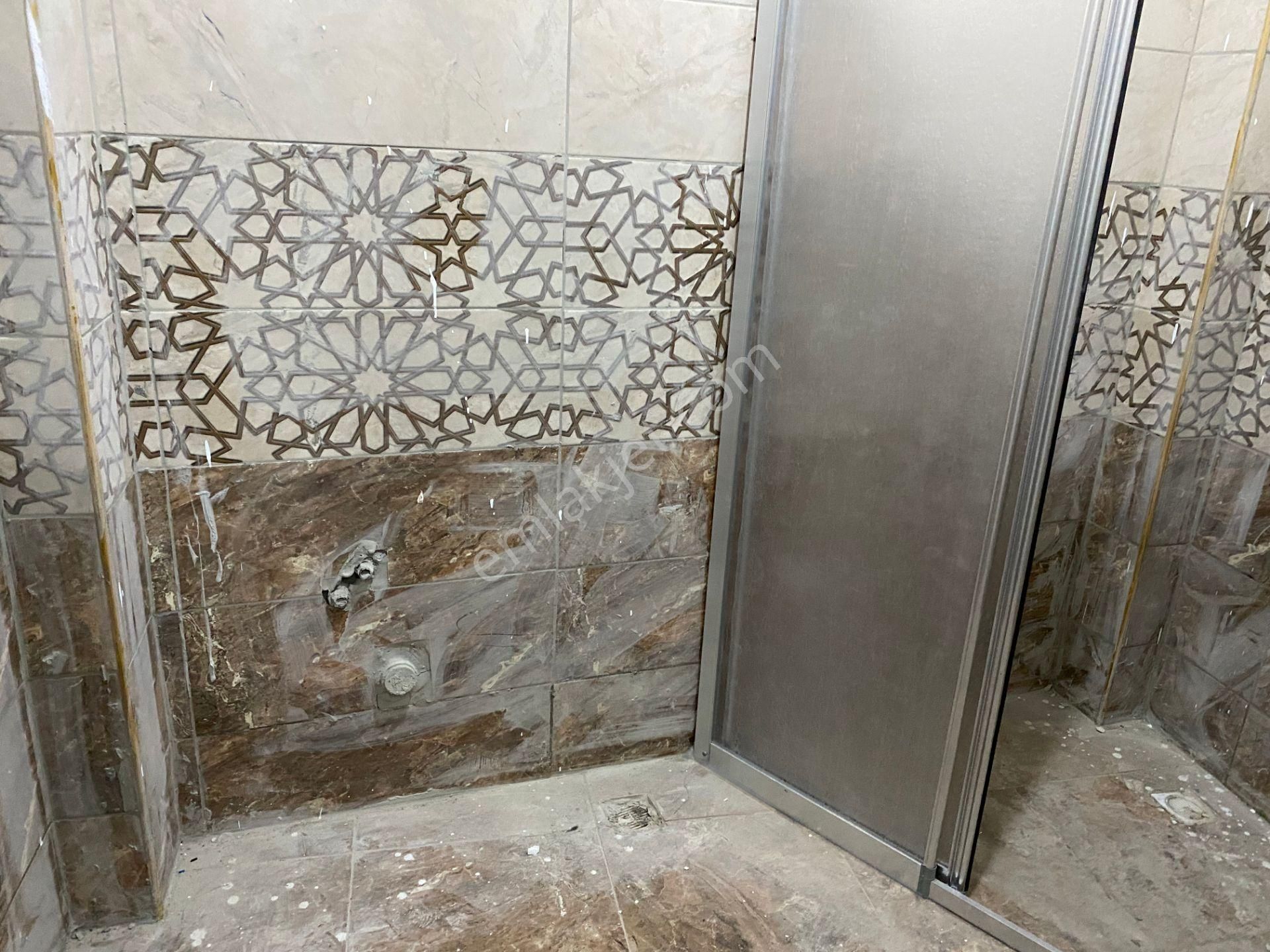 Avrupa Emlak Tan Esenler Birlik Mah 80 M² 2+1 Yüksek Giriş,tem Yanyol Otobüs Duraklarına Yakın - Görsel 10