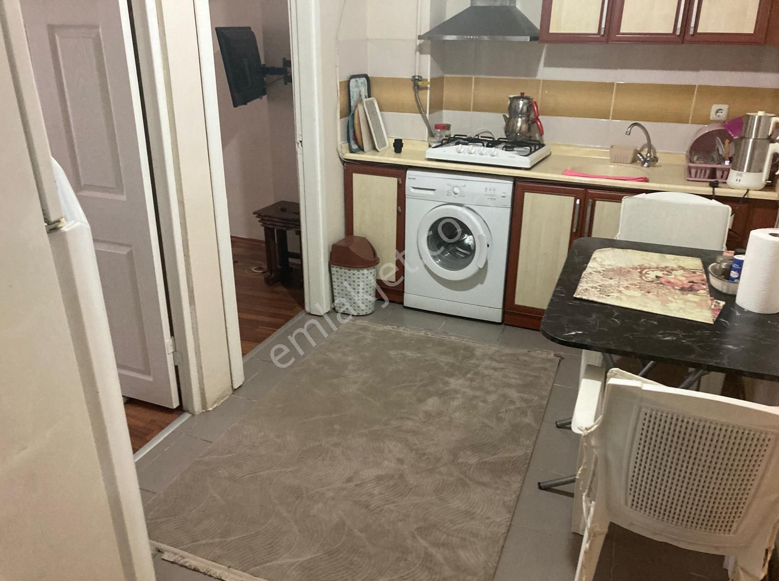 Akademi'den Yenibağlar'da Asansörlü Balkonlu Eşyalı Satılık 2+1 - Görsel 10