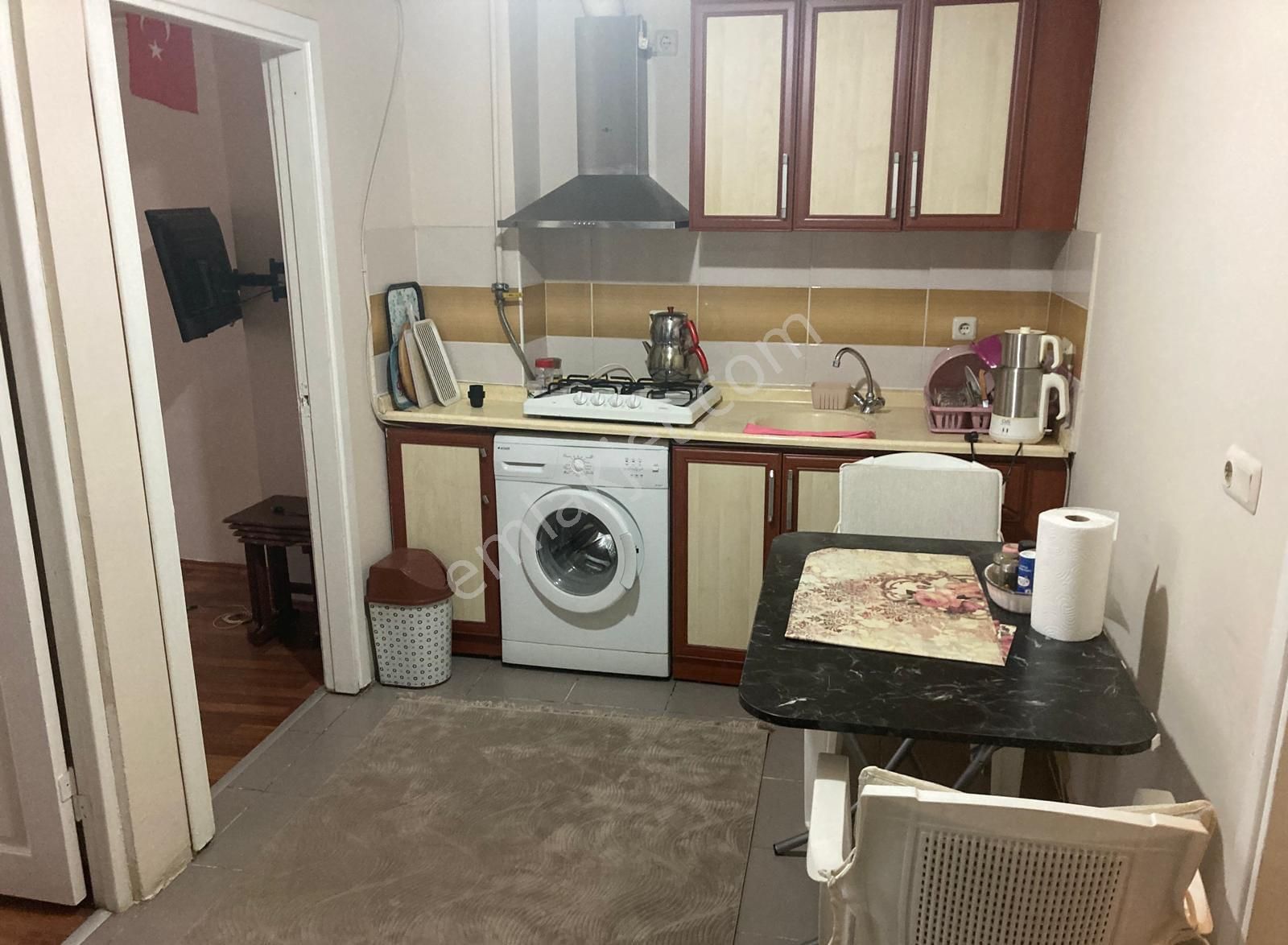 Akademi'den Yenibağlar'da Asansörlü Balkonlu Eşyalı Satılık 2+1 - Görsel 8