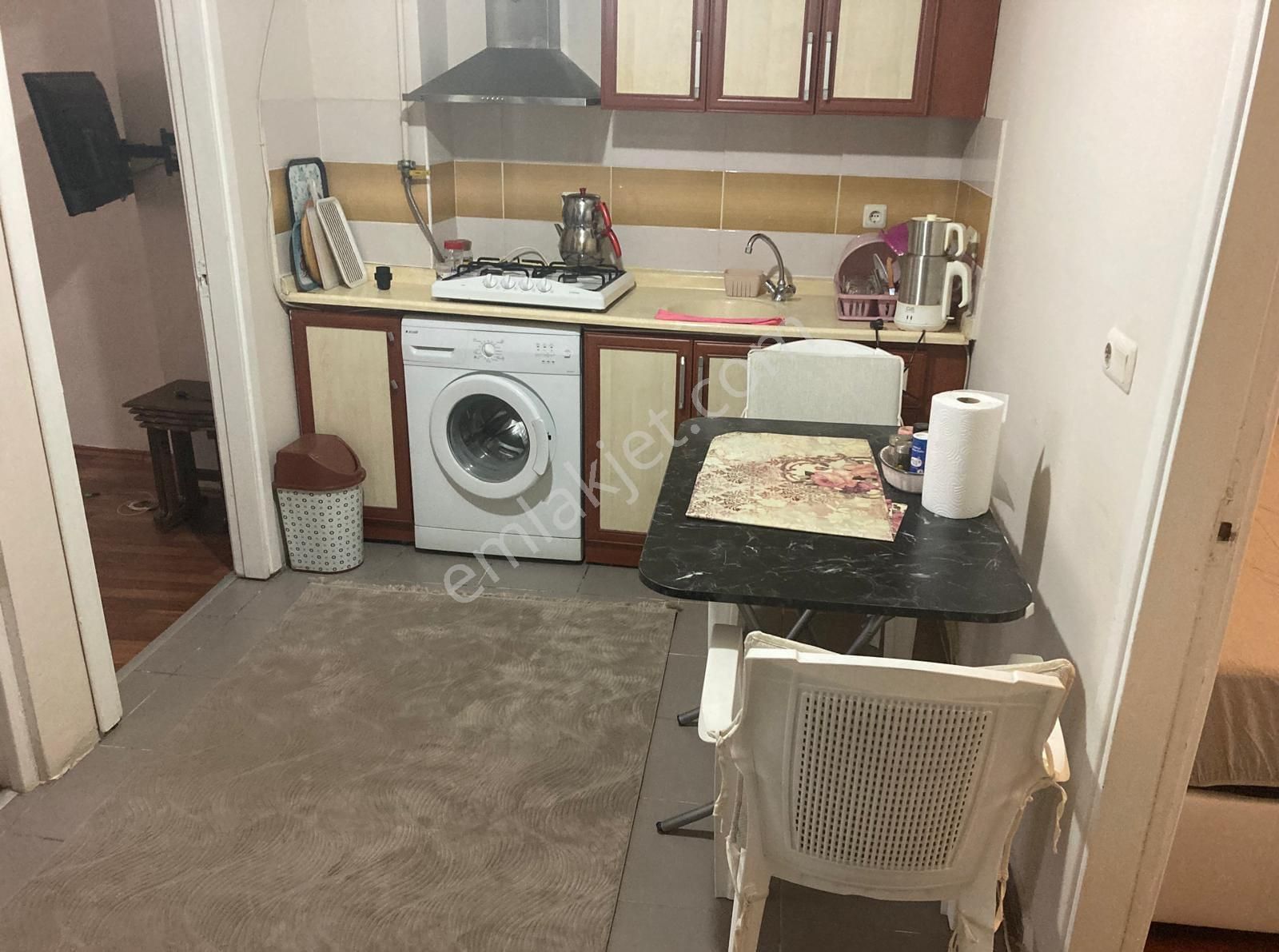 Akademi'den Yenibağlar'da Asansörlü Balkonlu Eşyalı Satılık 2+1 - Görsel 9