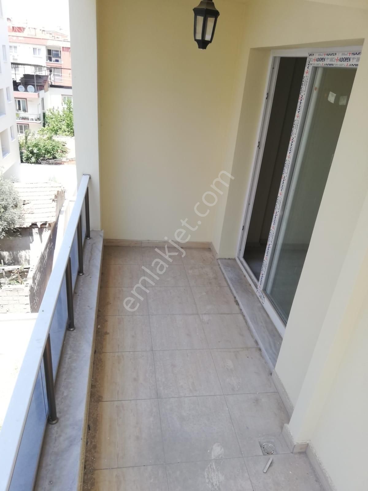 Akhisar Atatürk Mahallesinde Satılık 3+1 Sıfır Daire - Görsel 2