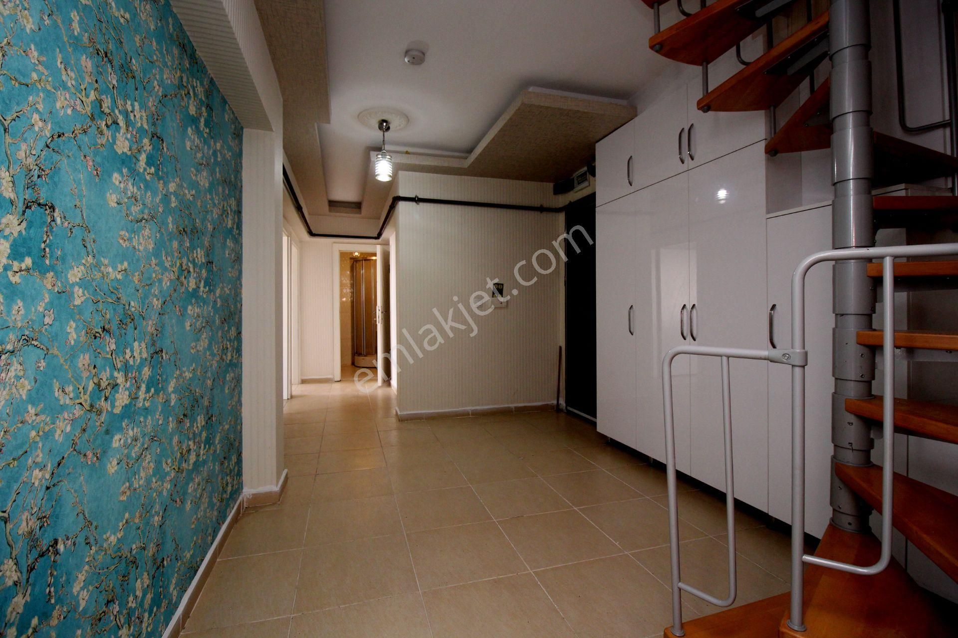 Emre Emlak'tan Piyade'de Genç Bina'da Ön Cephe Çift Giriş Dubleks Satılık 4+1 Daire - Görsel 15