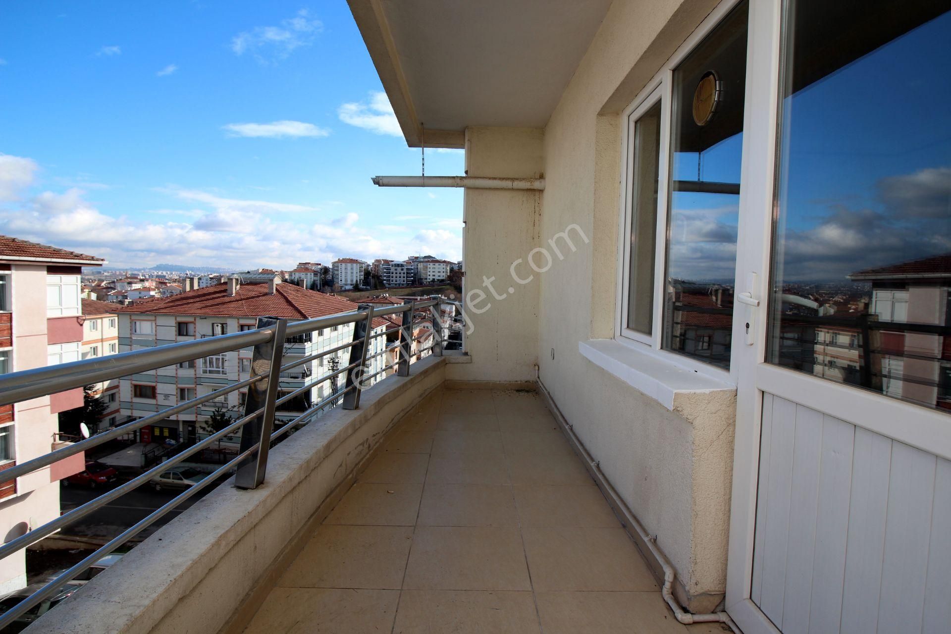 Emre Emlak'tan Piyade'de Genç Bina'da Ön Cephe Çift Giriş Dubleks Satılık 4+1 Daire - Görsel 10