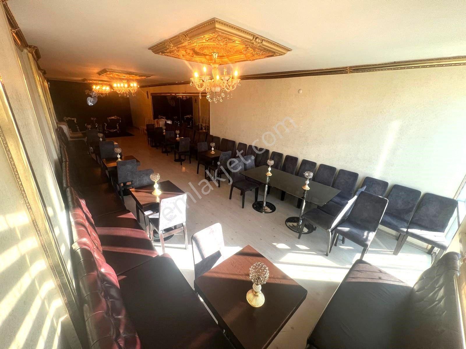 Sefaköy Merkezde Ana Cadde Üzerinde Asansörlü Satılık İşyerii... - Görsel 11