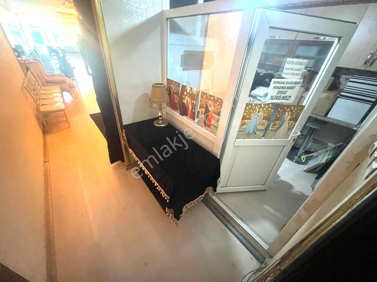 Sefaköy Merkezde Ana Cadde Üzerinde Asansörlü Satılık İşyerii... - Görsel 17