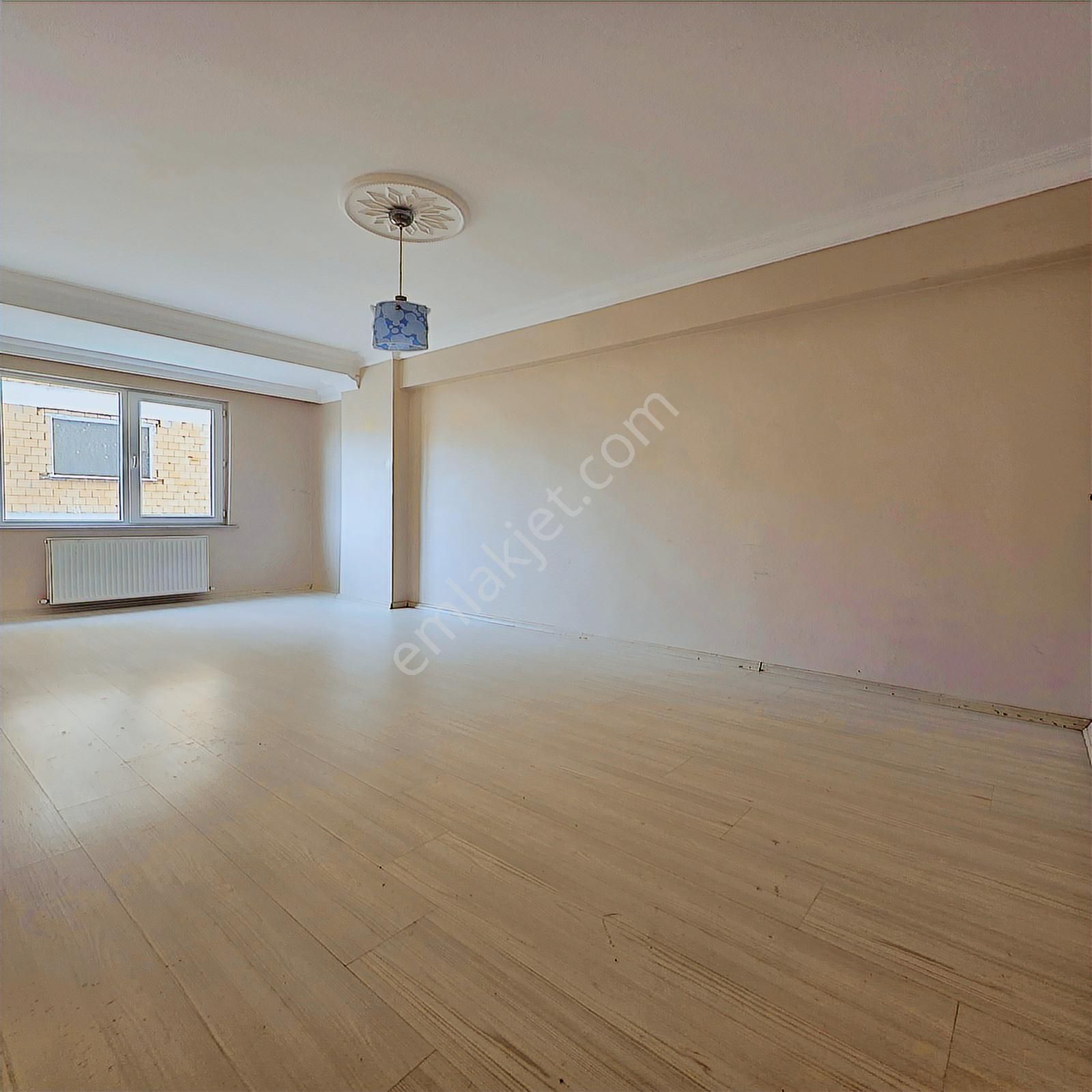 Yuvakur'dan Çerkezköy Kızılpınar Mah'de 3+1 135m²6yıllk 1.kat Ön - Görsel 2
