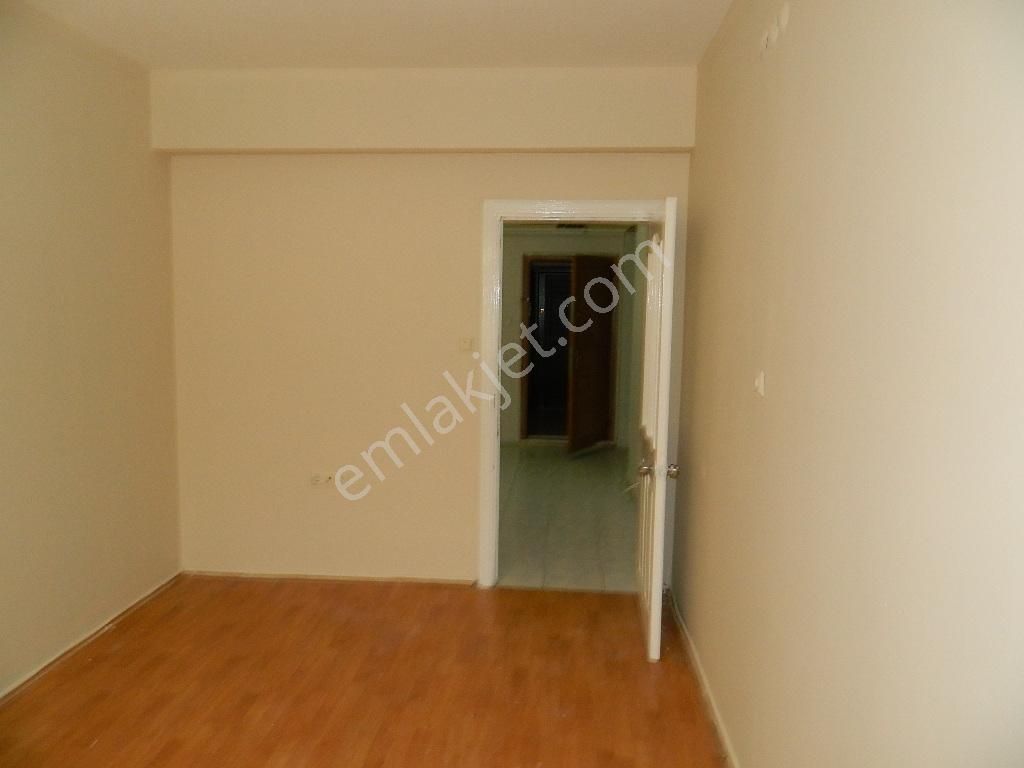 Başkan Emlaktan Kiralık Ömerağa Mahallesinde 2+1 Daire - Görsel 6