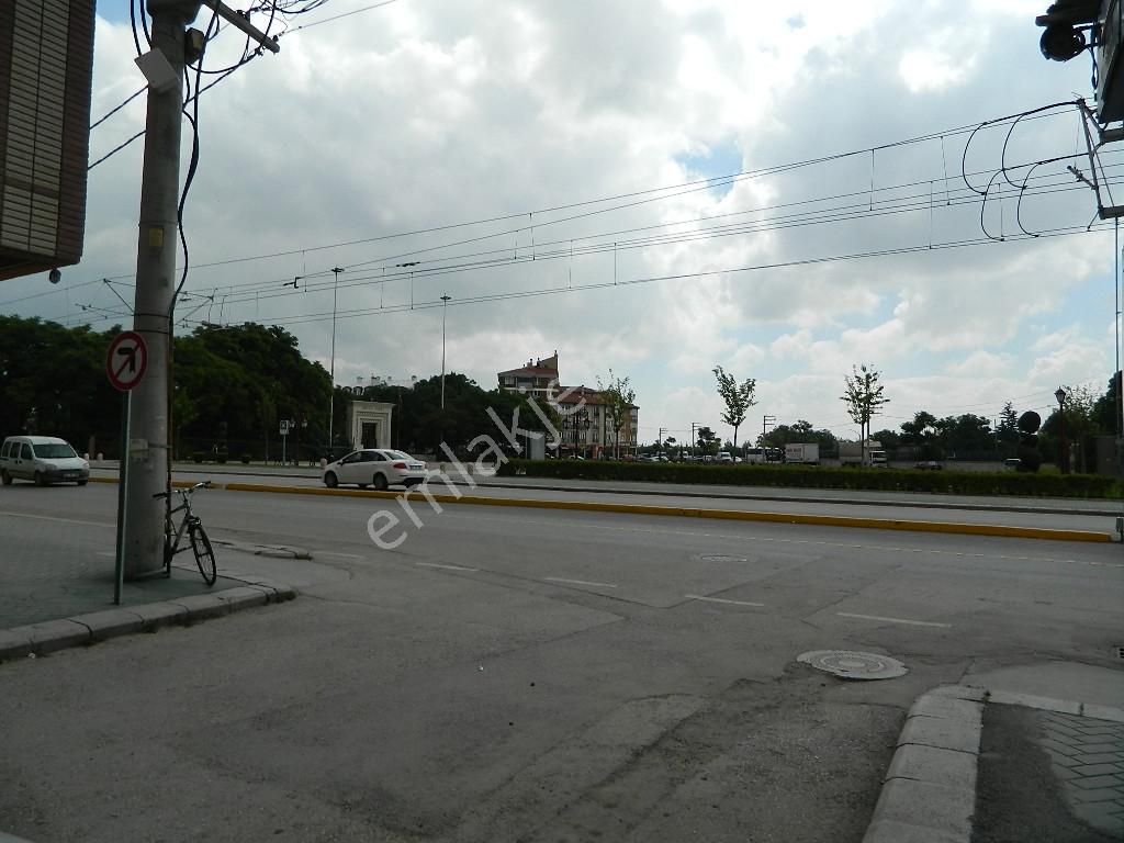 Başkan Emlaktan Kiralık Ömerağa Mahallesinde 2+1 Daire - Görsel 4