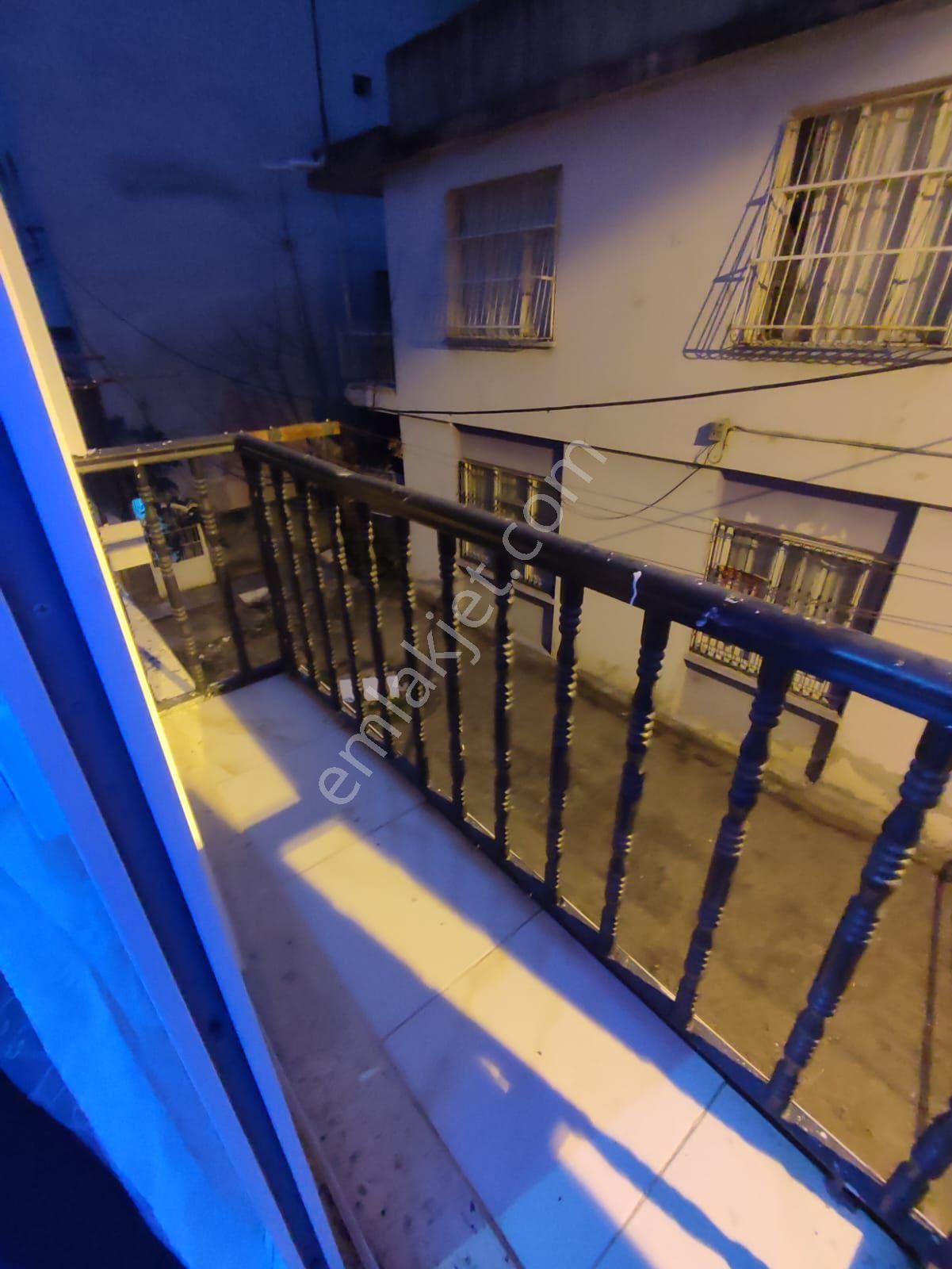 Baraj Yolunda Merkezi Lokasyonda Temiz Eşyalı Kiralık 1+0 Daire - Görsel 7