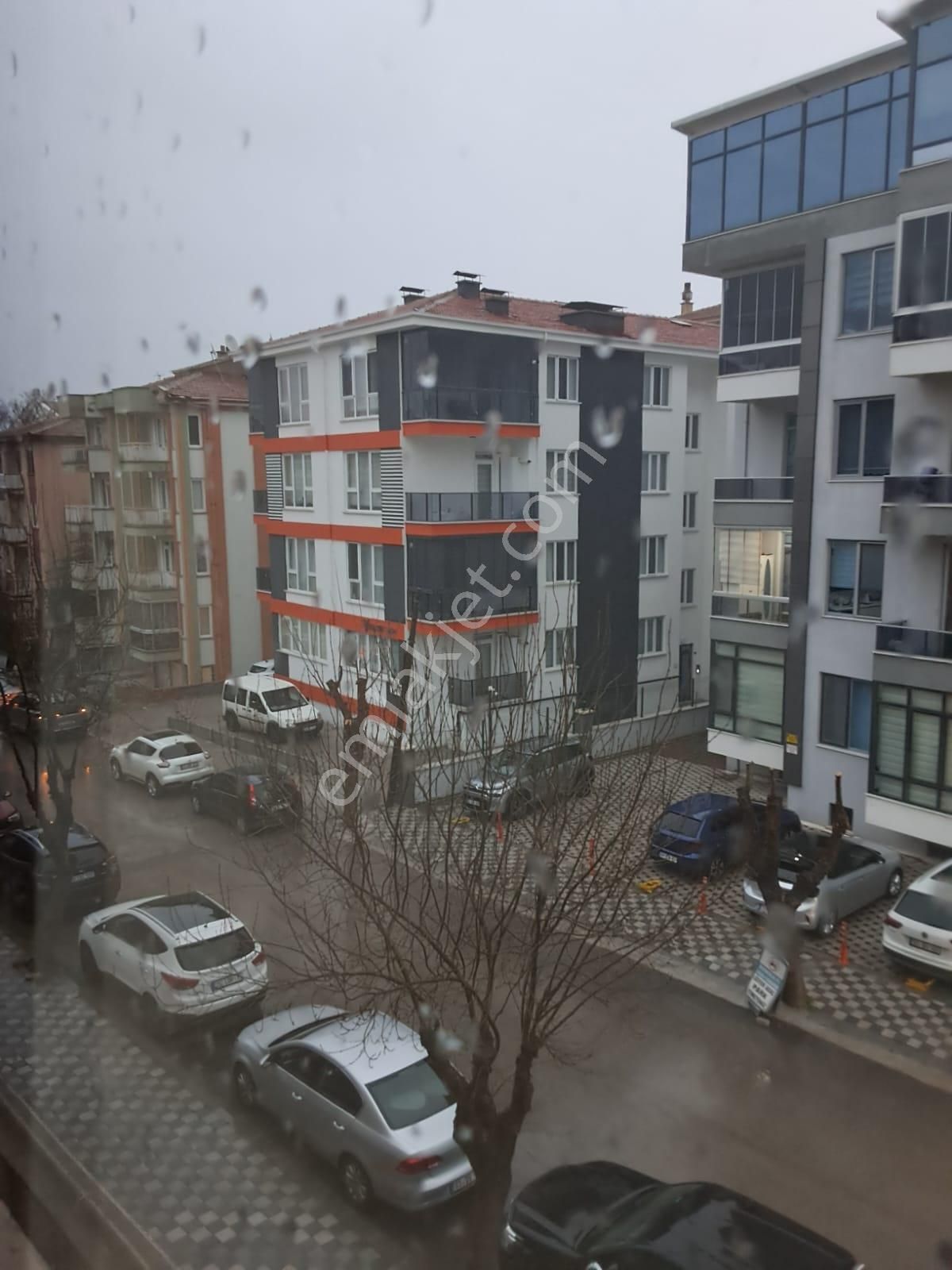 Afyon Tezcan Emlaktan Dervişpaşadakomple Yenilenmiş 3+1 Daire - Görsel 26