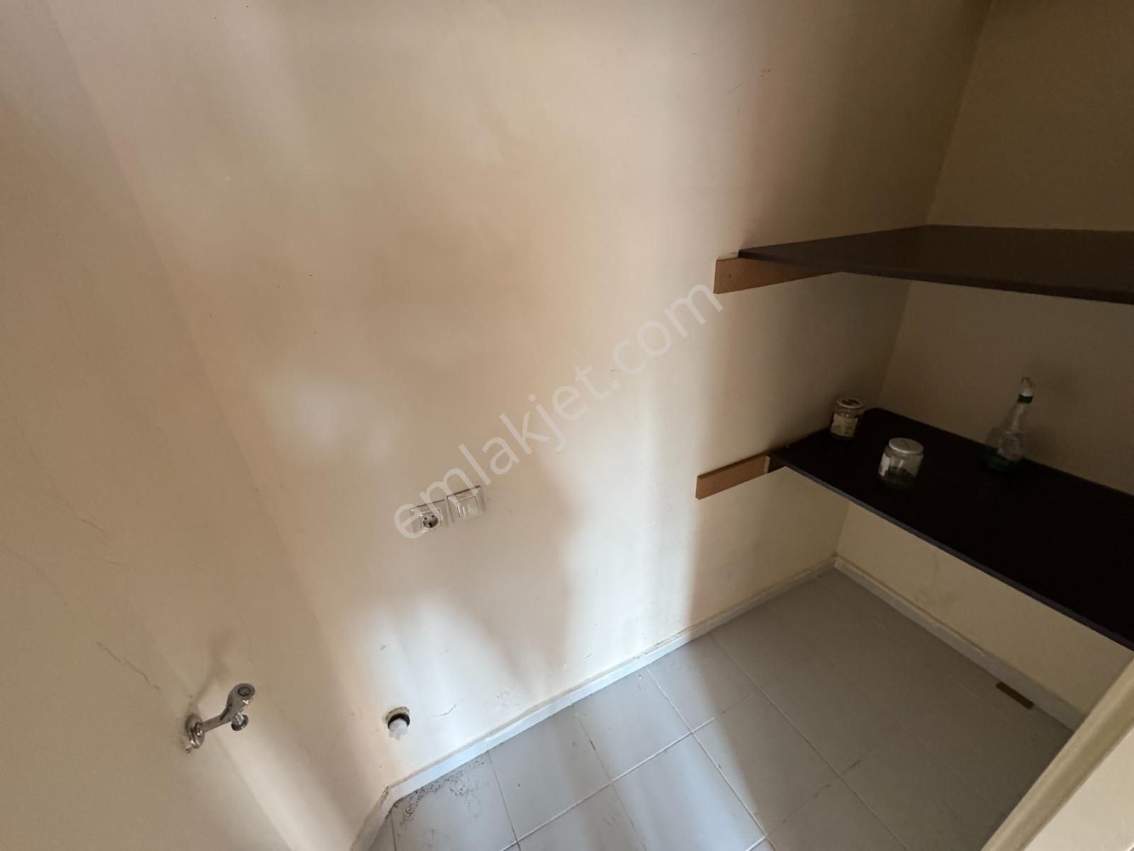 Engin Emlak'tan Ebeveyn Banyo'lu Ve Asansör'lü 3+1 Site Dairesi - Görsel 32