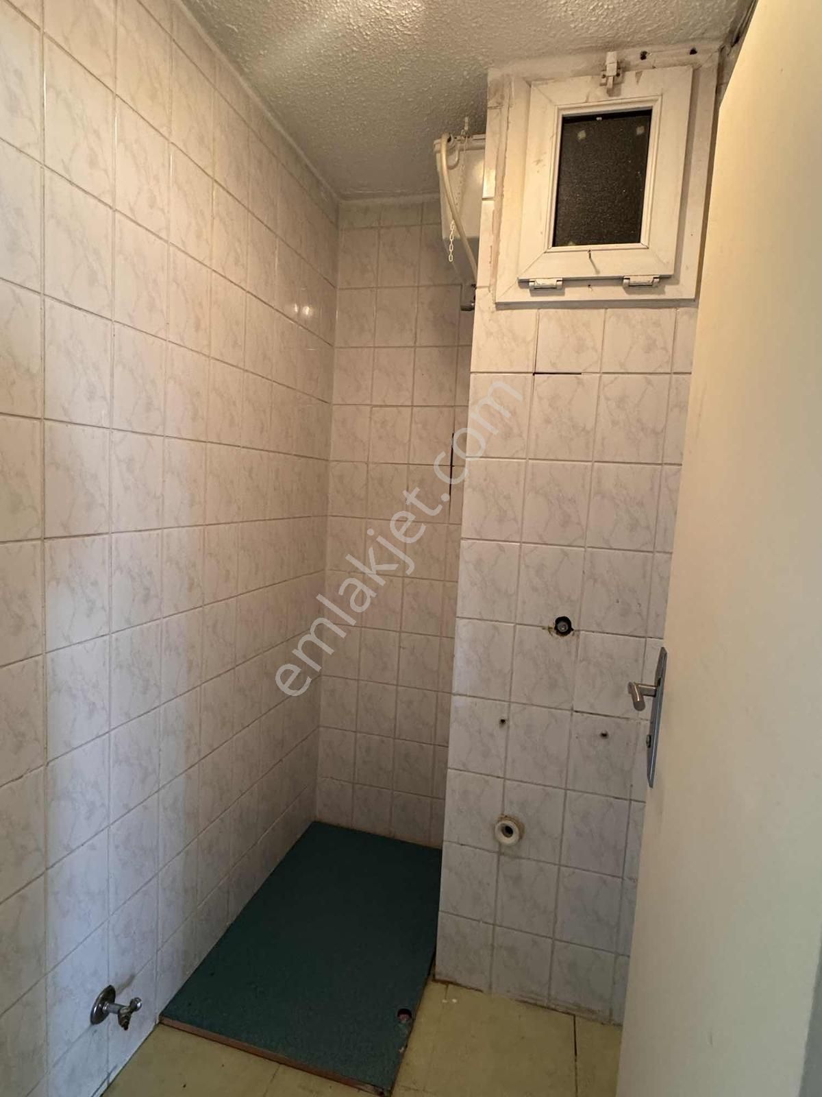 Öğretmenler Sitesi'nde Havuz Ve Peyzaj Manzaralı Geniş 3+1 Daire - Görsel 11