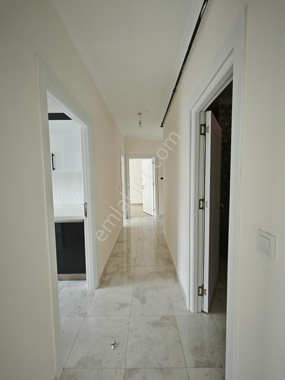 Çekmeköy'ün Merkezinde, Kuzey Ormanları Yanında 2+1 Site Dairesi - Görsel 17