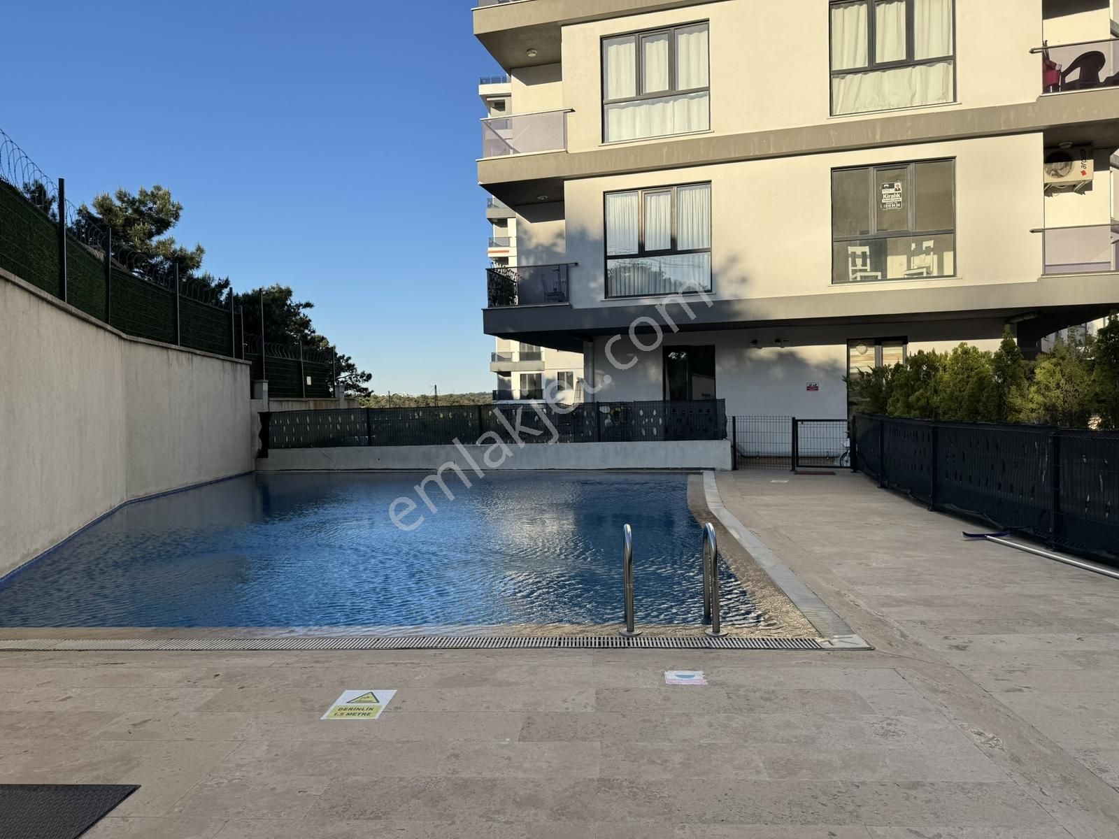 Çekmeköy'ün Merkezinde, Kuzey Ormanları Yanında 2+1 Site Dairesi - Görsel 19