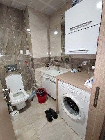 Bayraklı Körfez Mahallesinde Site İçerisinde Eşyalı 3+1 Satılık Daire - Görsel 24