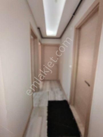 Bayraklı Körfez Mahallesinde Site İçerisinde Eşyalı 3+1 Satılık Daire - Görsel 9