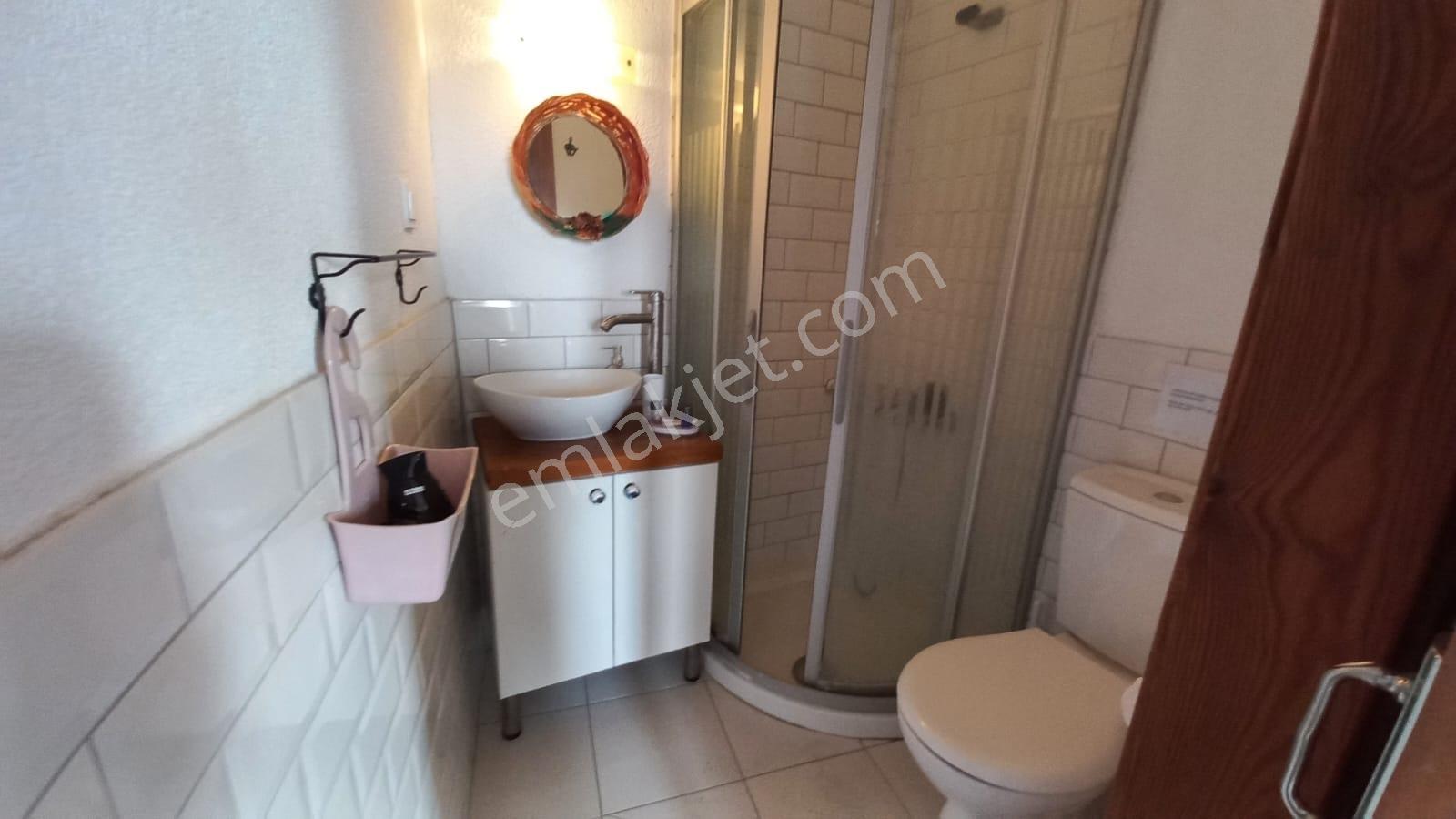Ayvalık Zekibey'de 5 Odalı Bahçeli Butik Otel + İmarlı Arsa - Görsel 31