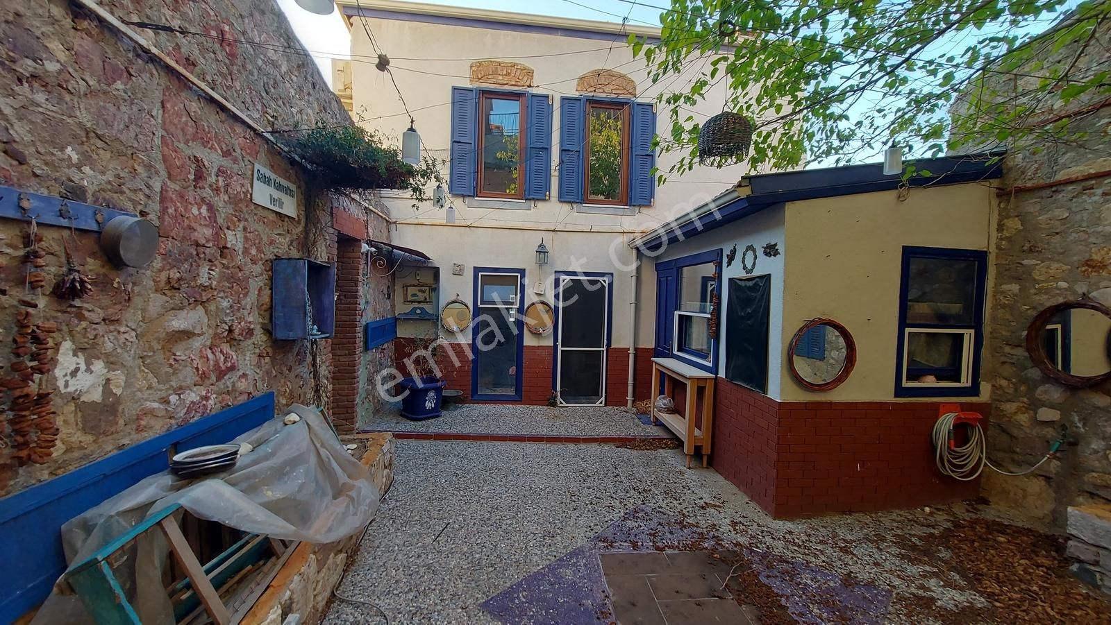 Ayvalık Zekibeyde Anahtar Teslim Butik Otel + İmarlı Arsa - Görsel 13