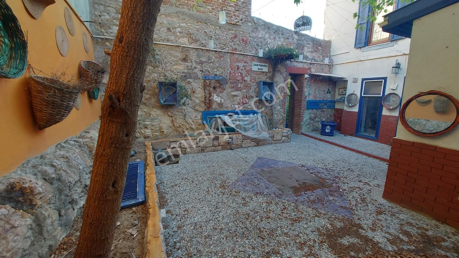 Ayvalık Zekibeyde Anahtar Teslim Butik Otel + İmarlı Arsa - Görsel 15