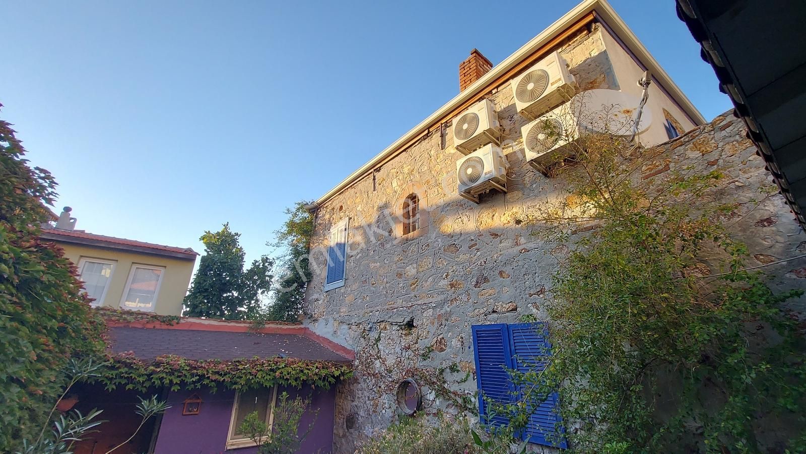 Ayvalık Zekibeyde Anahtar Teslim Butik Otel + İmarlı Arsa - Görsel 19