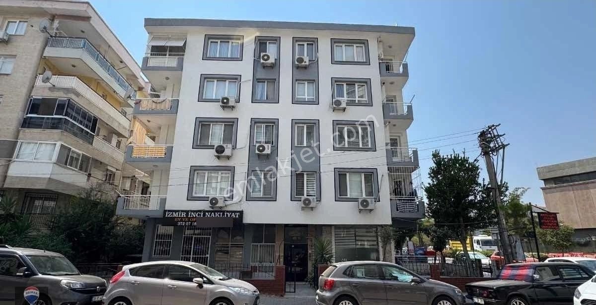 Karşıyaka Bahçelievler Cevdet Bilsay Caddesi'nde 3+1 Kiralık Daire - Görsel 26