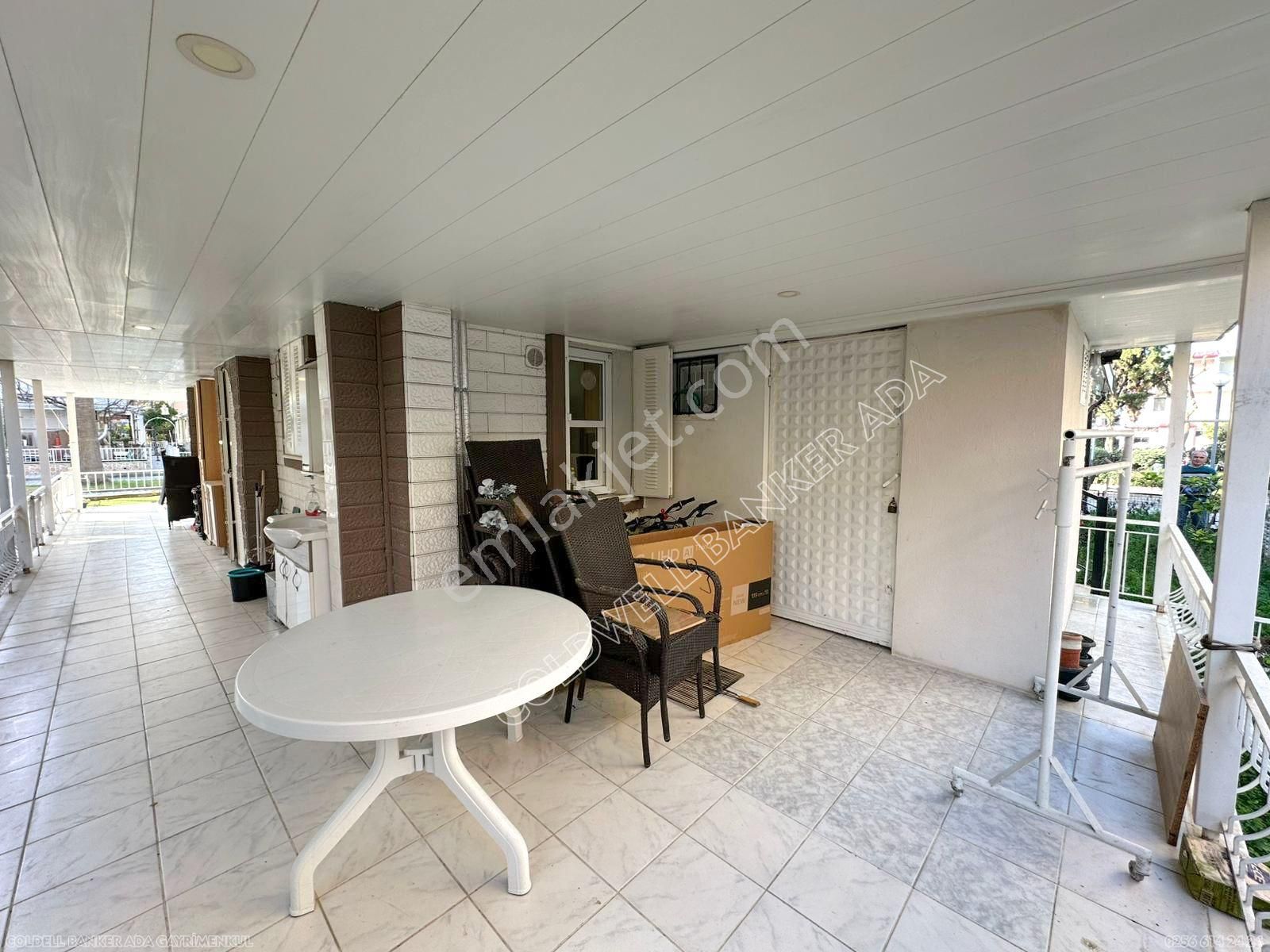 Kuşadası Karaova Da Önü Açık Ferah Ve Bahçeli Satılık 4+1 Tripleks Villa - Görsel 5