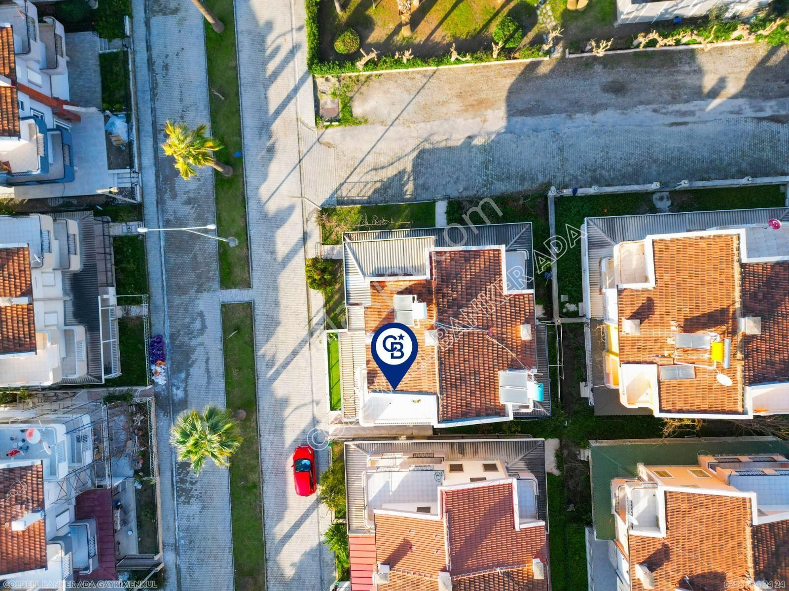 Kuşadası Karaova Da Önü Açık Ferah Ve Bahçeli Satılık 4+1 Tripleks Villa - Görsel 3