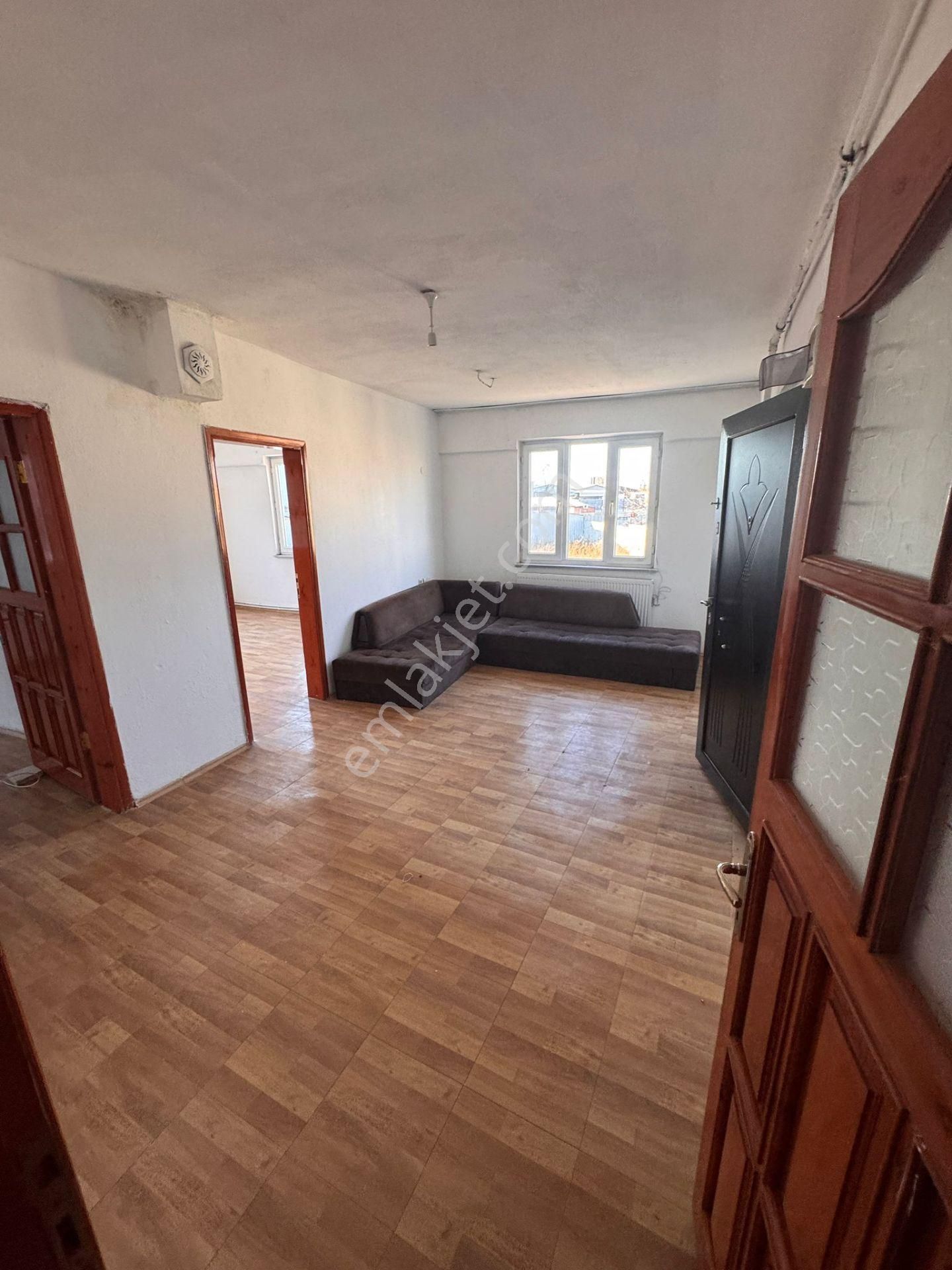 Küçük Balıklı'da Kiralık 2+1 Daire - Görsel 4
