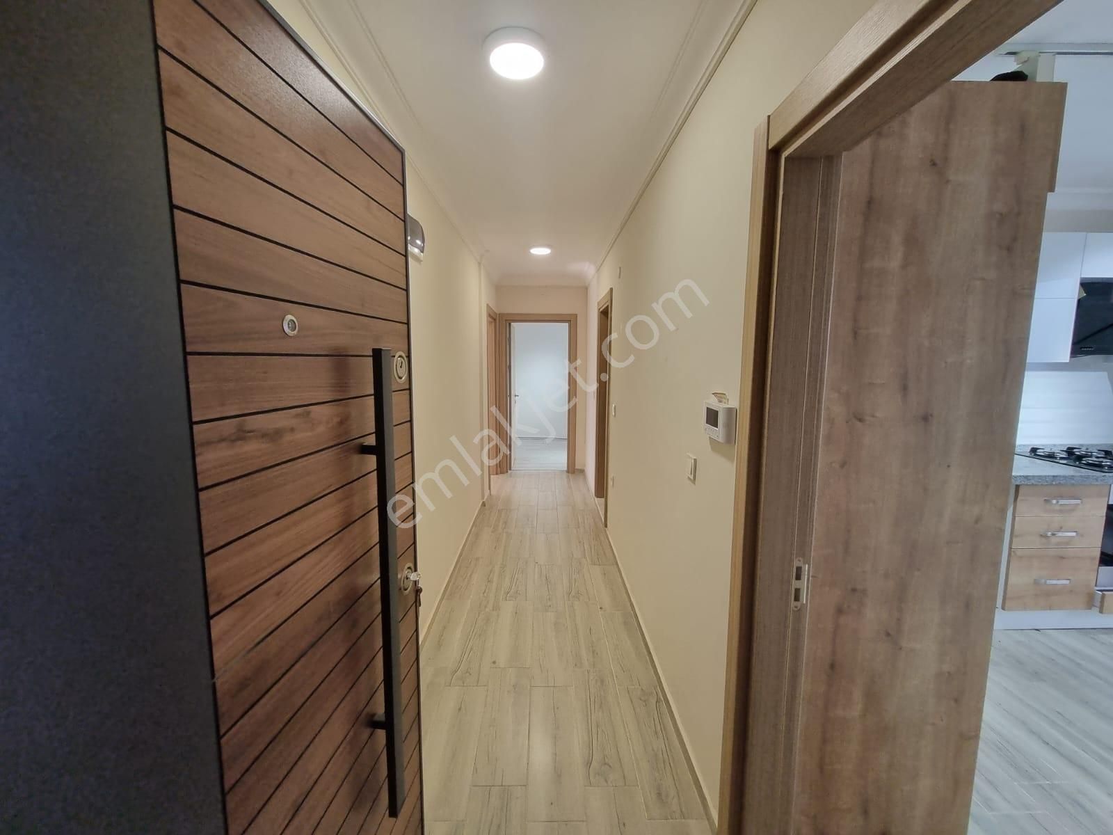 Kocaeli Kartepe Dumlupınar Mah Kiralık İşyeri Ofis - Görsel 24