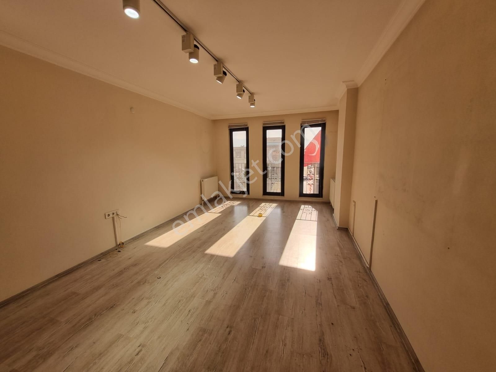 Kocaeli Kartepe Dumlupınar Mah Kiralık İşyeri Ofis - Görsel 21