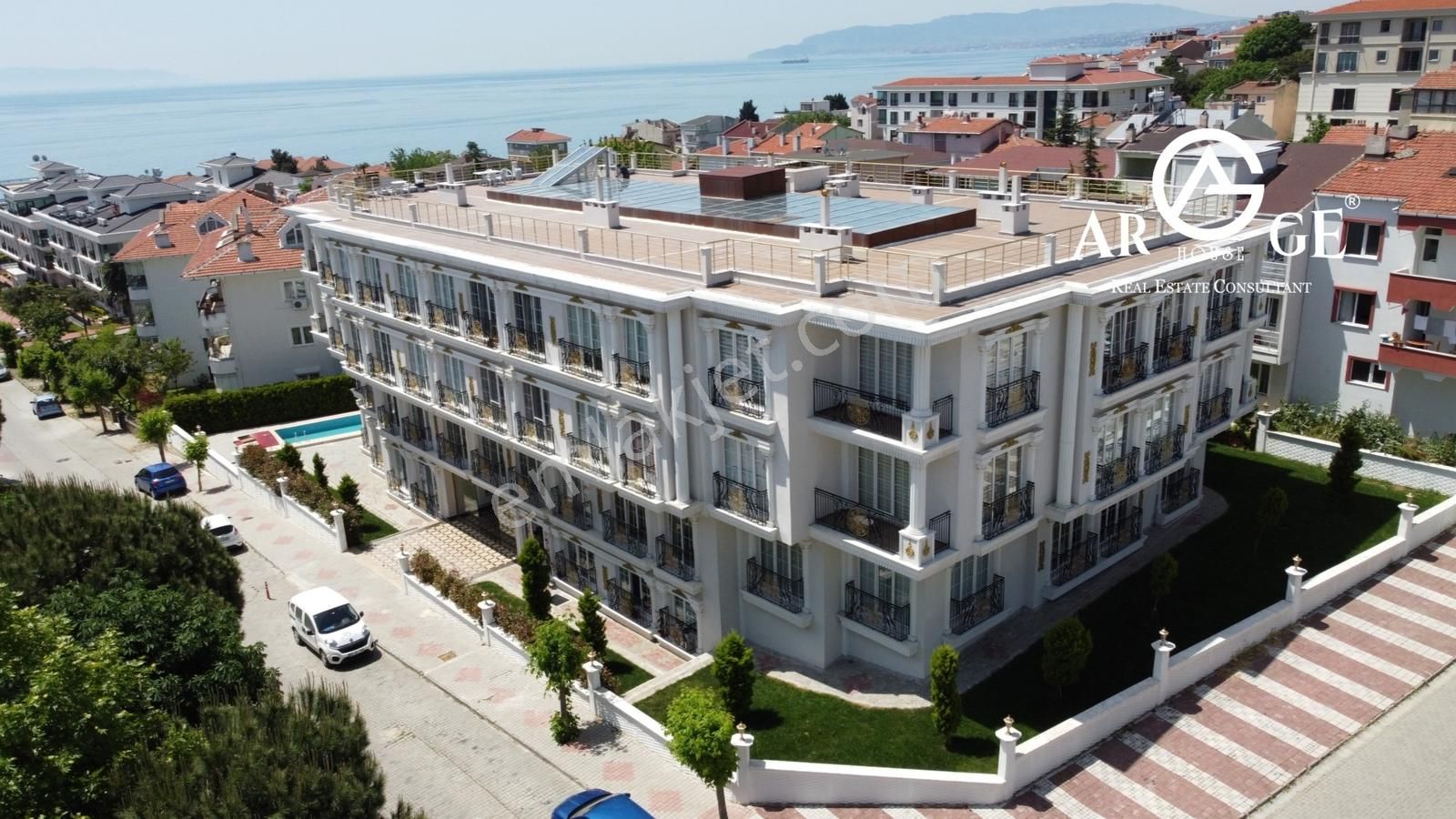 Bölgenin Neo-klasik Mimarisini Yatırıma Dönüştürün | Cumhuriyet - Görsel 18