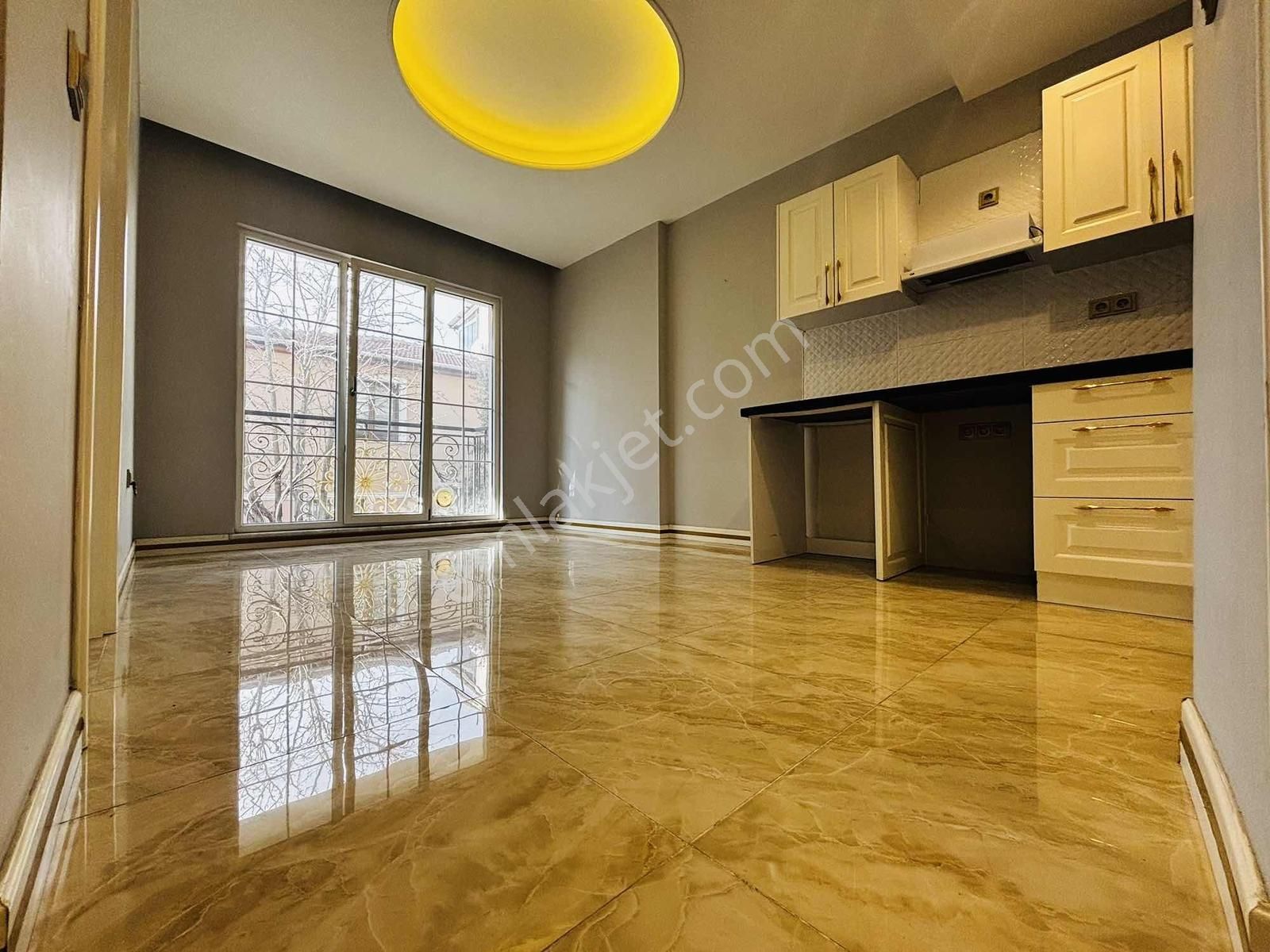 Bölgenin Neo-klasik Mimarisini Yatırıma Dönüştürün | Cumhuriyet - Görsel 9