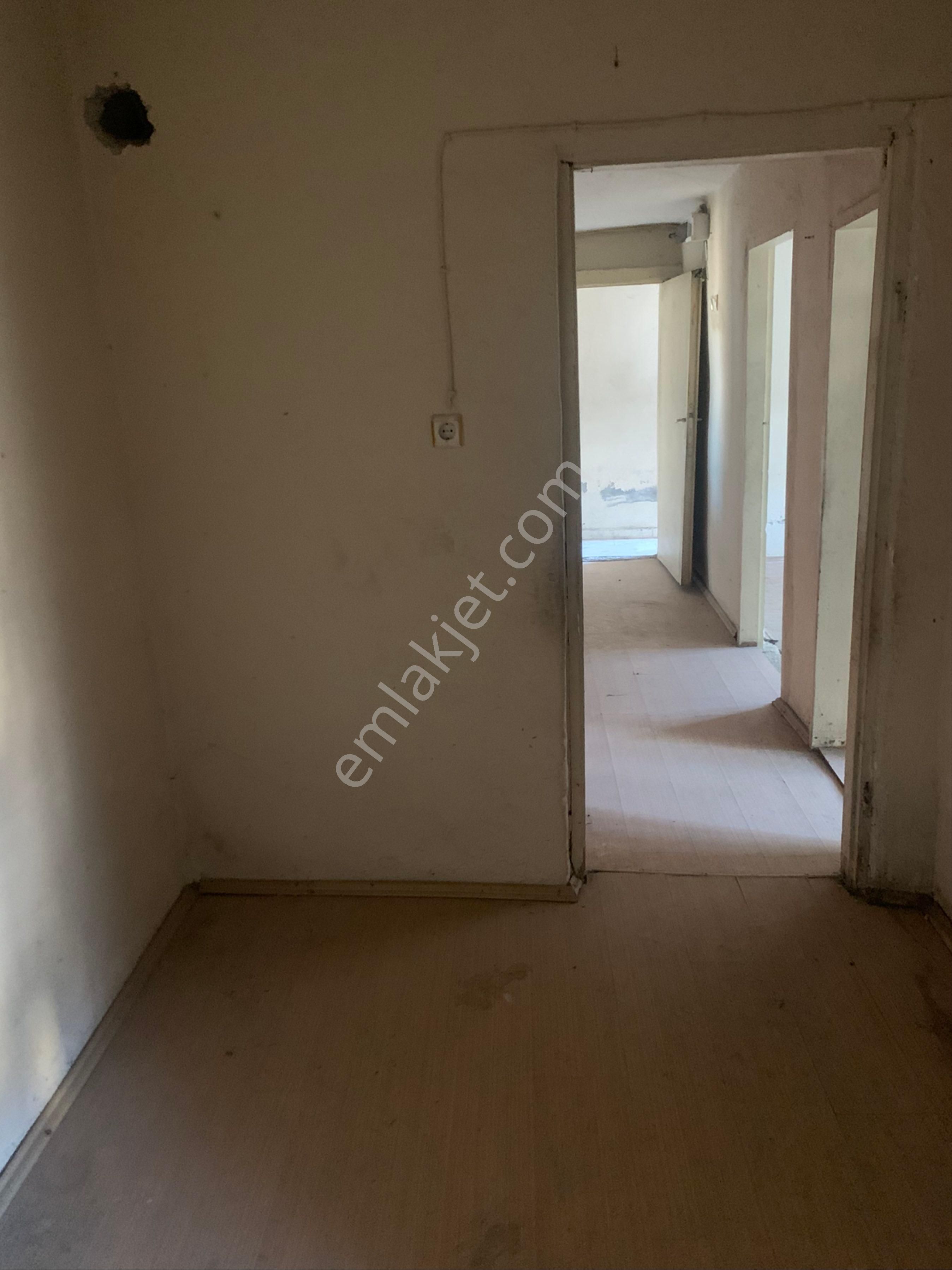 Fırsat Canikte Müstakil 3 Katlı Bina