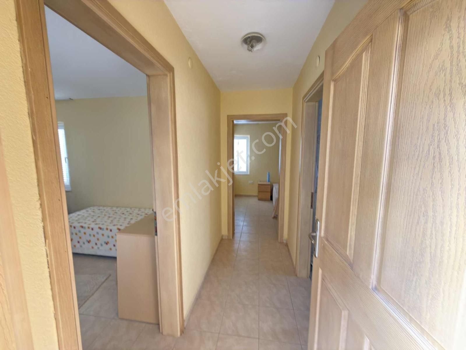 Kuşadası Davutlar Sahilinde Denize 300 Mt Satılık 3+1 Villa - Görsel 18