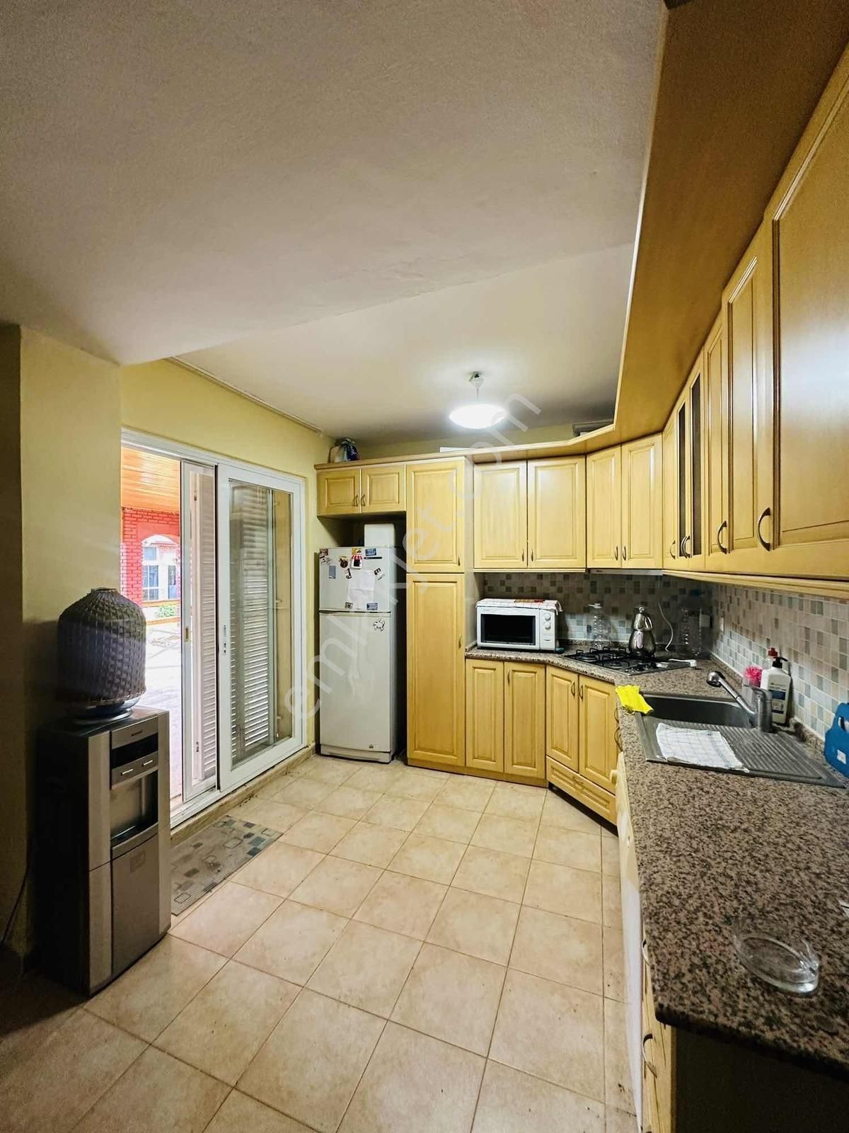 Kuşadası Davutlar Sahilinde Denize 300 Mt Satılık 3+1 Villa - Görsel 3