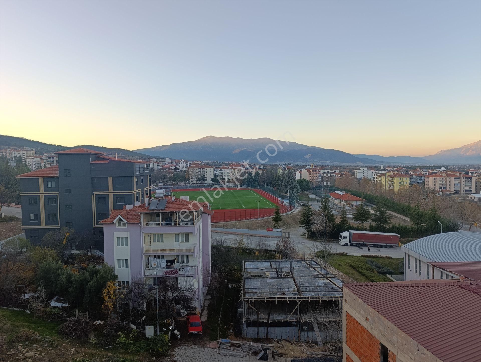 Acıpayam Stadyum Karşısında Yüzme Havuzu Üstünde 3+1 - Görsel 12