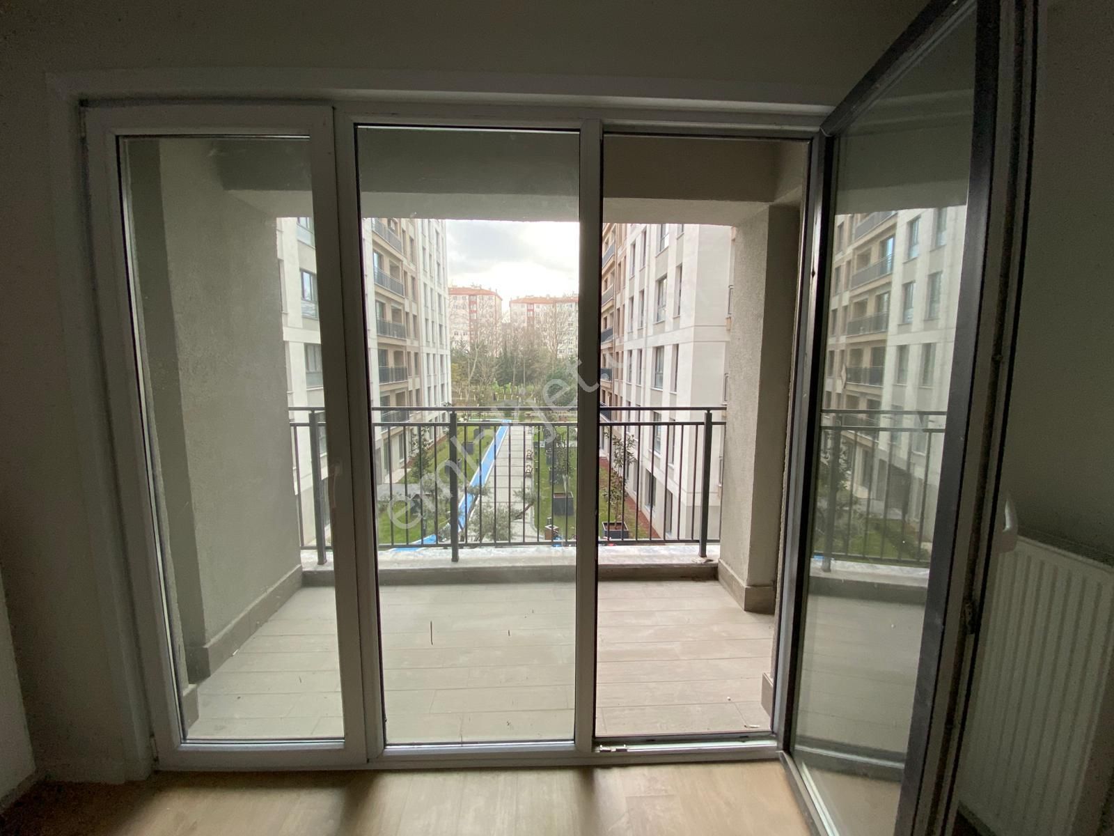 Beylikdüzü 2+1 Kiptaş Kırlangıçevler Boş Oturuma Hazır Daire - Görsel 20