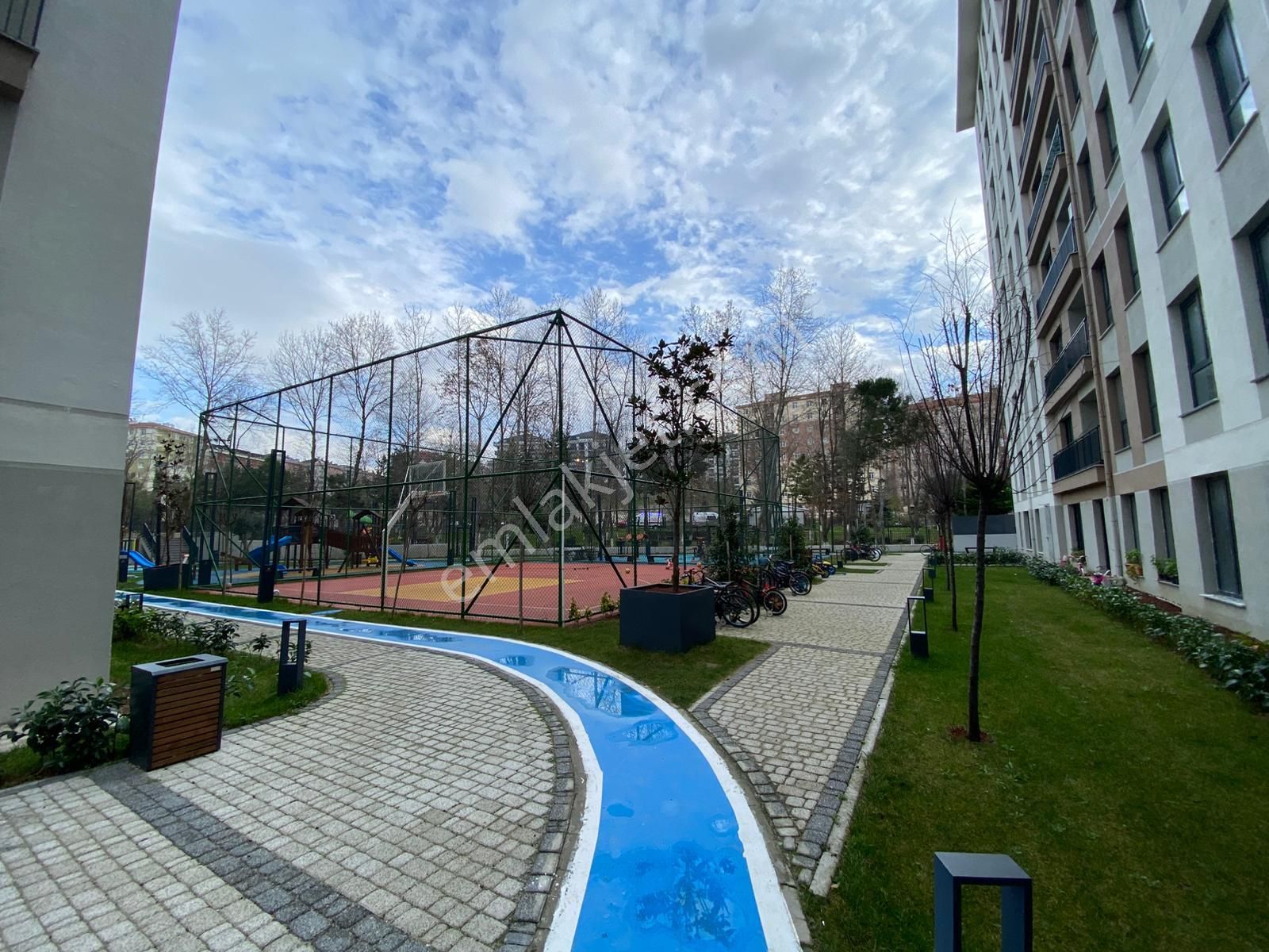 Beylikdüzü 2+1 Kiptaş Kırlangıçevler Boş Oturuma Hazır Daire - Görsel 23