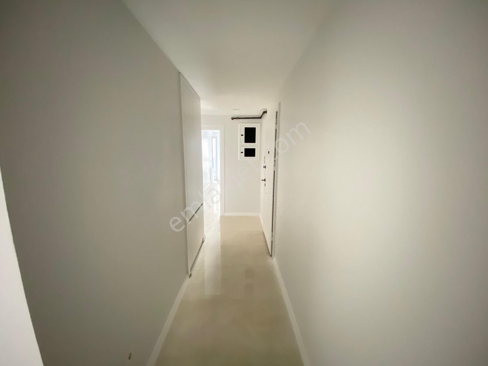 Beylikdüzü 2+1 Kiptaş Kırlangıçevler Boş Oturuma Hazır Daire - Görsel 6