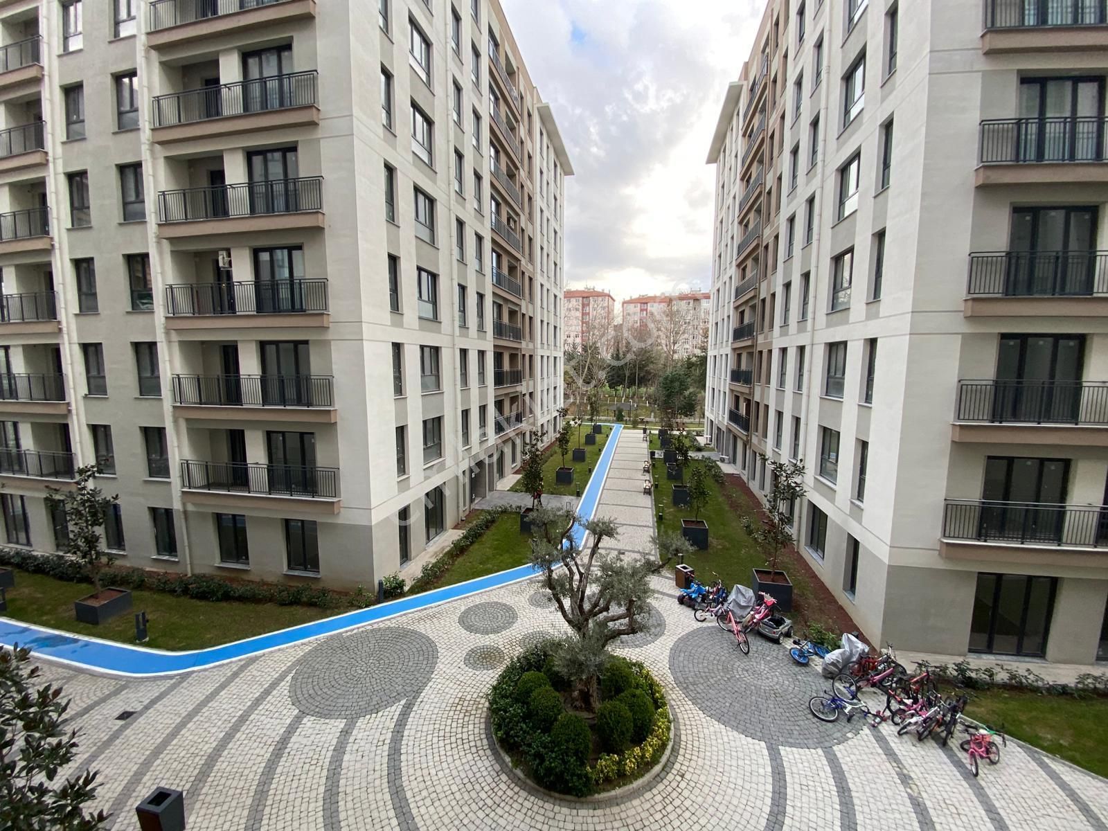 Beylikdüzü 2+1 Kiptaş Kırlangıçevler Boş Oturuma Hazır Daire - Görsel 3